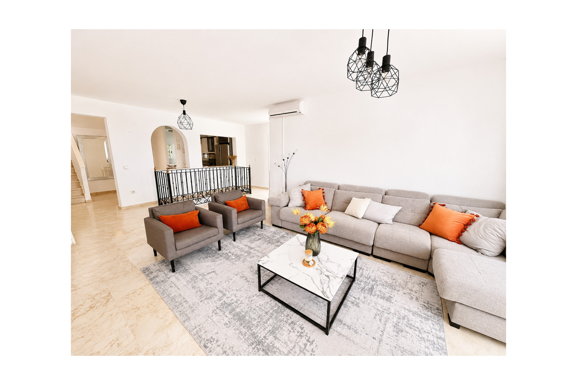 Odsprzedaż - Villa - Orihuela Costa - Costa Blanca
