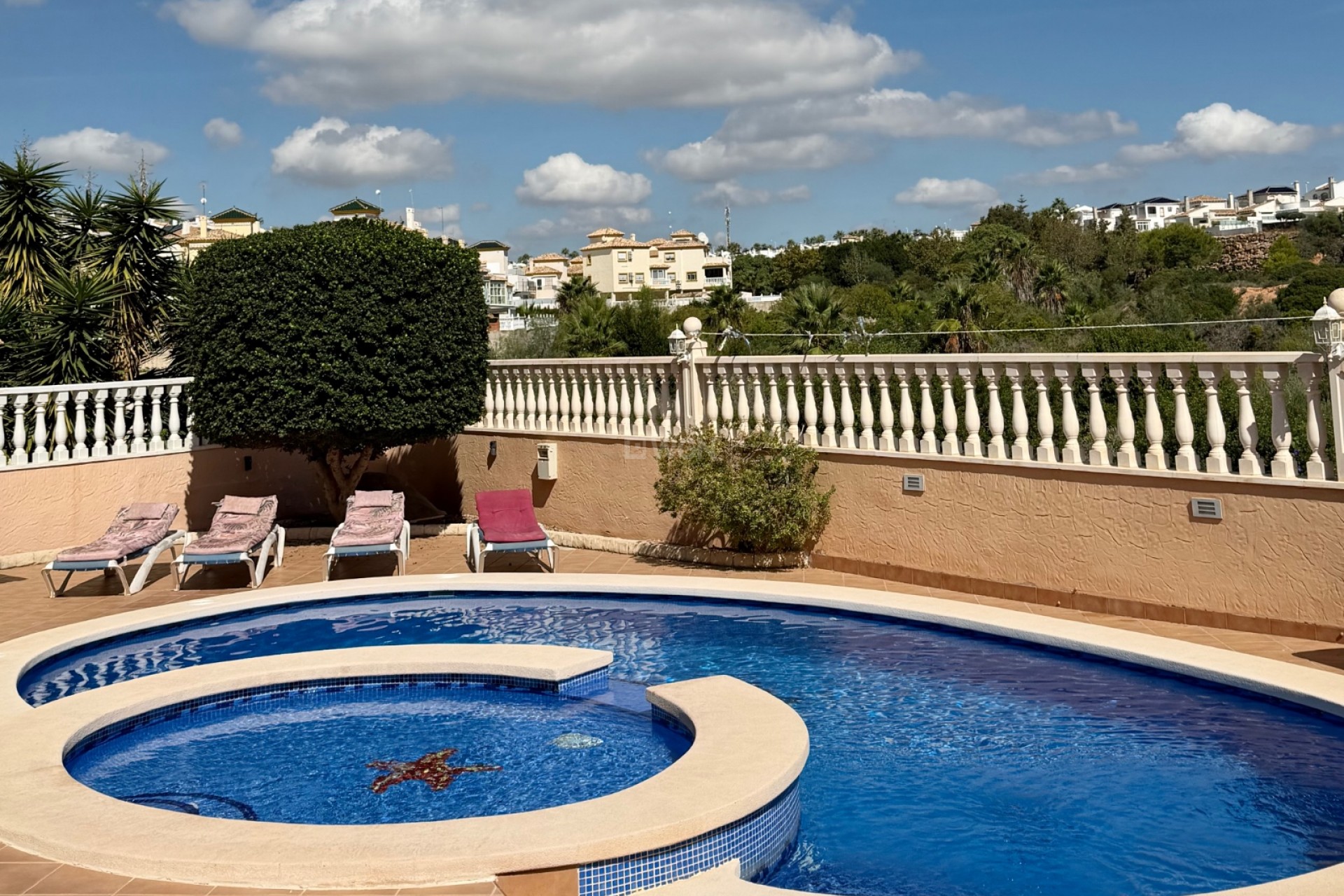 Odsprzedaż - Villa - Orihuela Costa - Costa Blanca