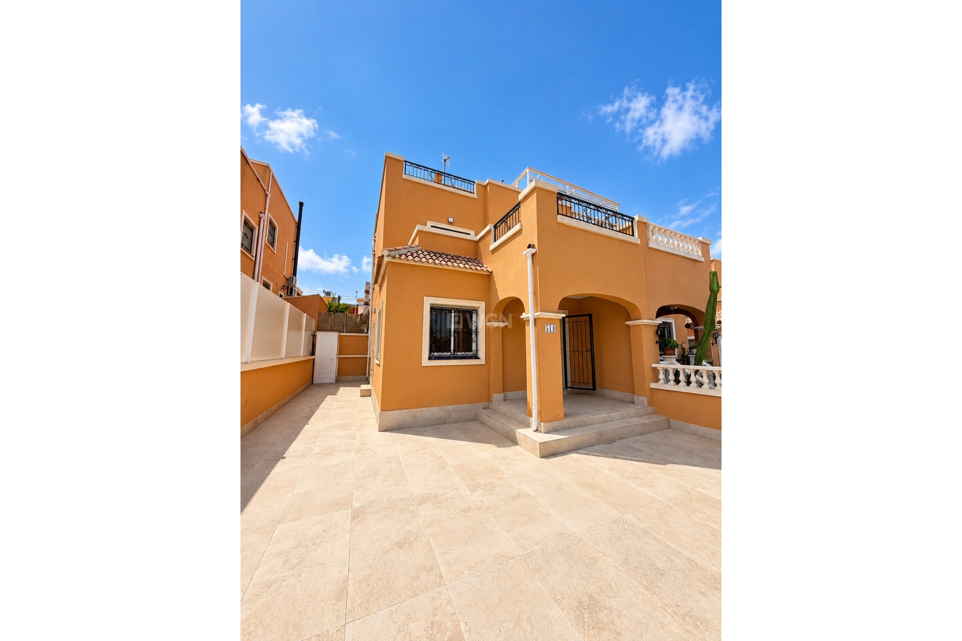 Odsprzedaż - Villa - Orihuela Costa - Costa Blanca