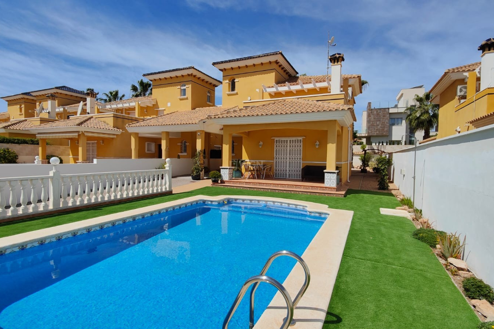 Odsprzedaż - Villa - Orihuela Costa - Costa Blanca