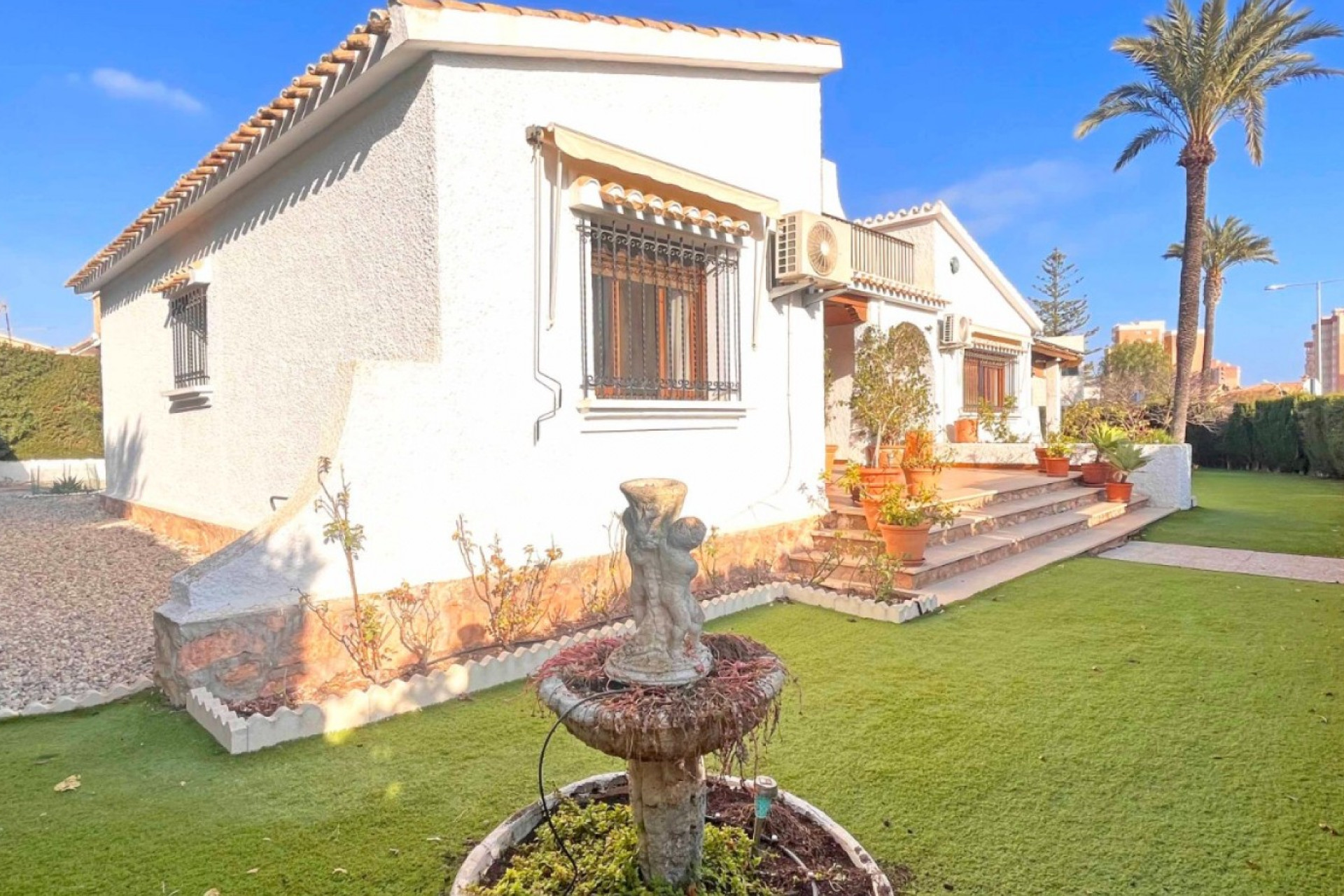 Odsprzedaż - Villa - Orihuela Costa - Costa Blanca