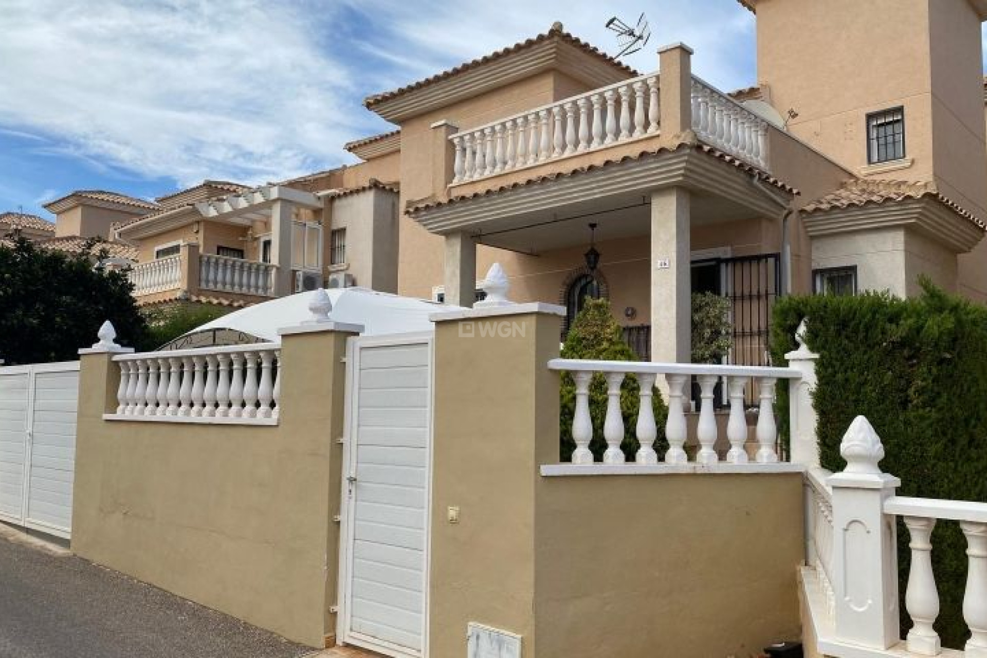 Odsprzedaż - Villa - Orihuela Costa - Costa Blanca