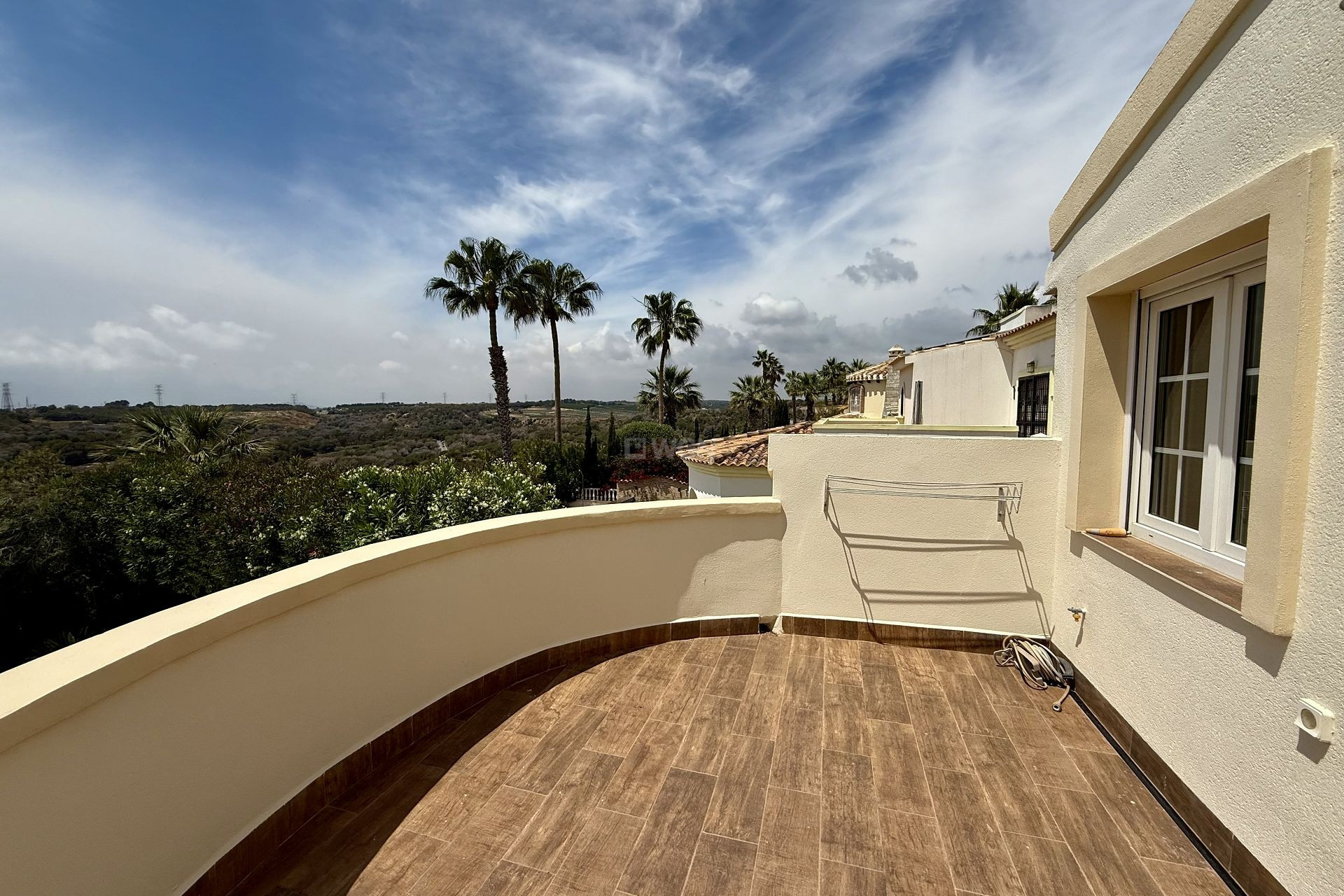 Odsprzedaż - Villa - Orihuela Costa - Costa Blanca