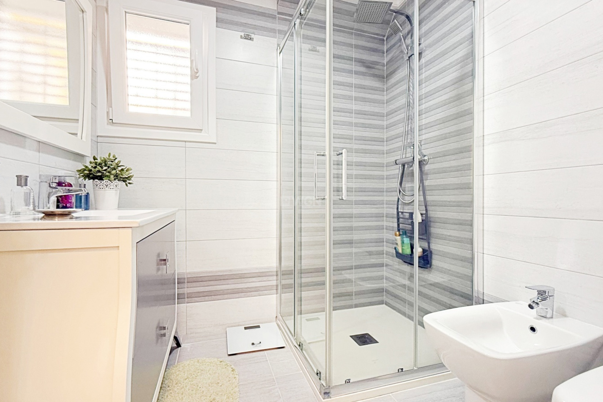 Odsprzedaż - Villa - Orihuela Costa - Costa Blanca