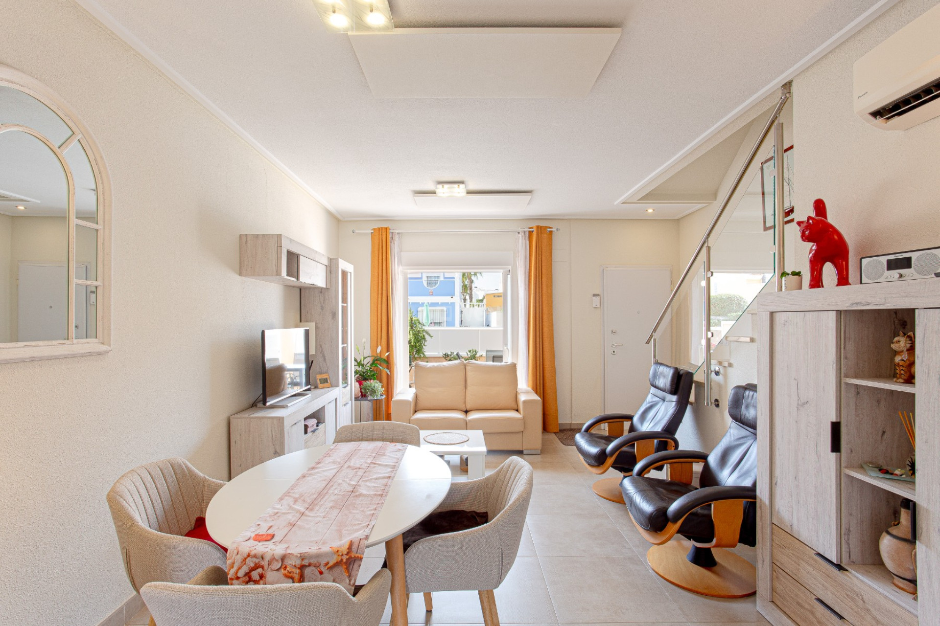 Odsprzedaż - Villa - Orihuela Costa - Costa Blanca