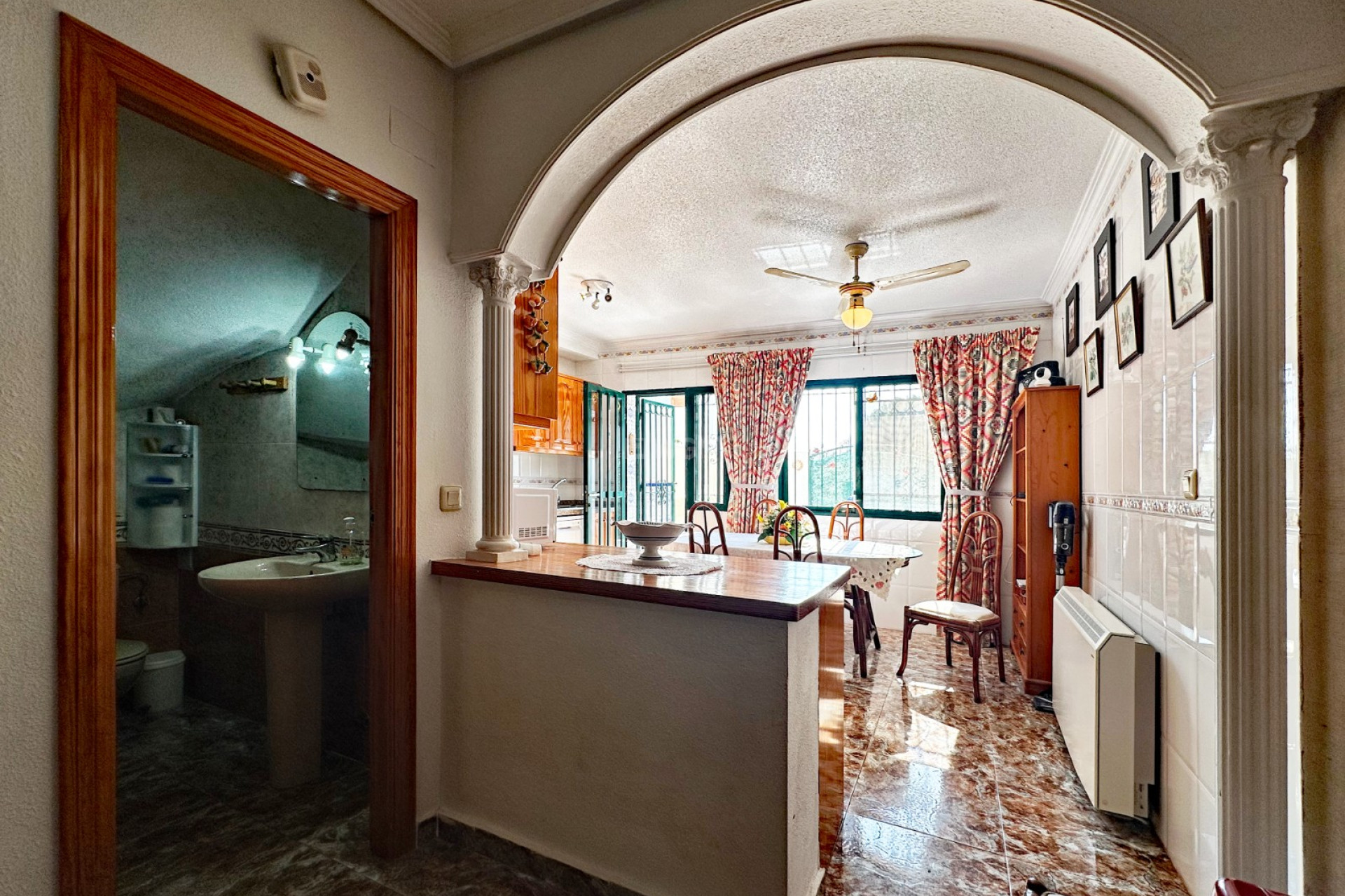Odsprzedaż - Villa - Orihuela Costa - Costa Blanca