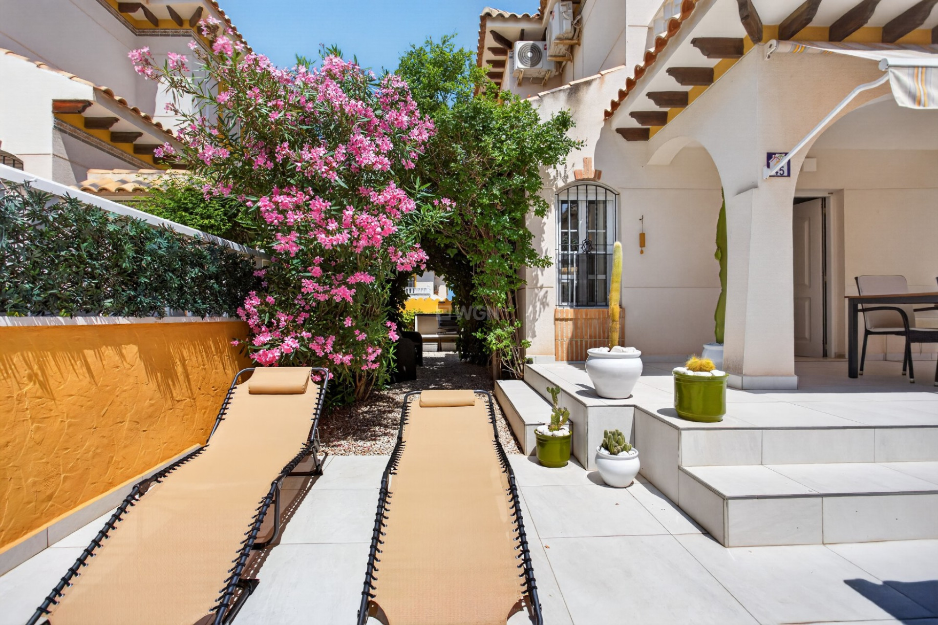Odsprzedaż - Villa - Orihuela Costa - Costa Blanca