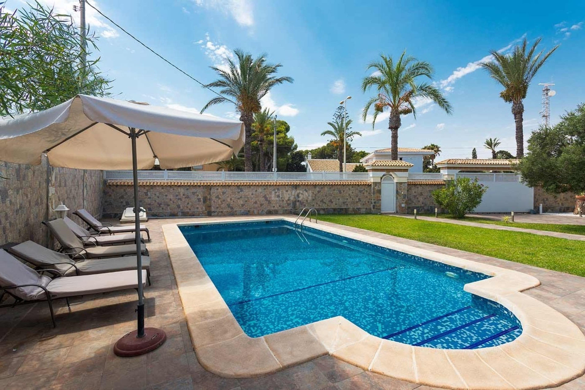 Odsprzedaż - Villa - Orihuela Costa - Costa Blanca