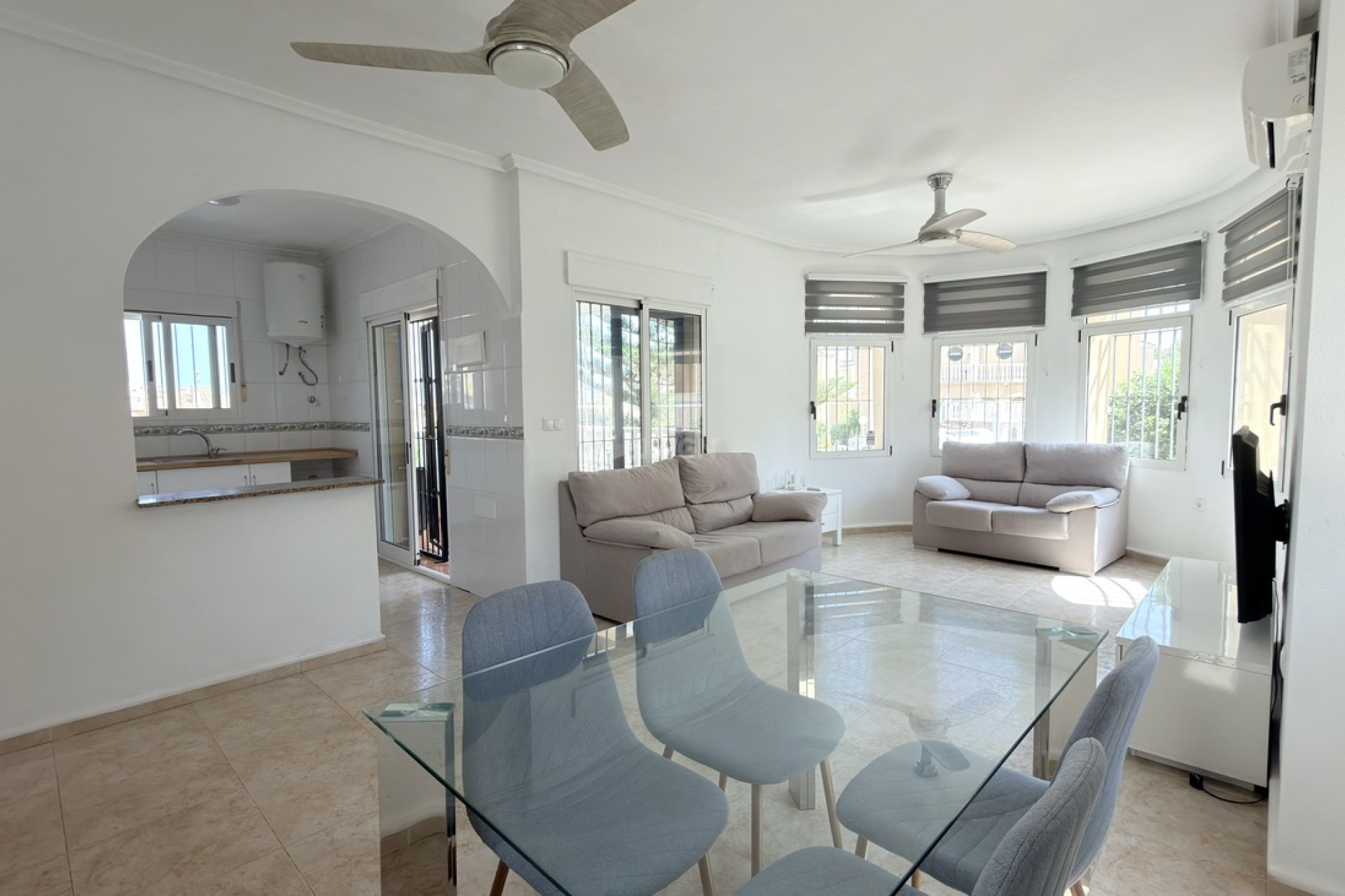 Odsprzedaż - Villa - Orihuela Costa - Costa Blanca