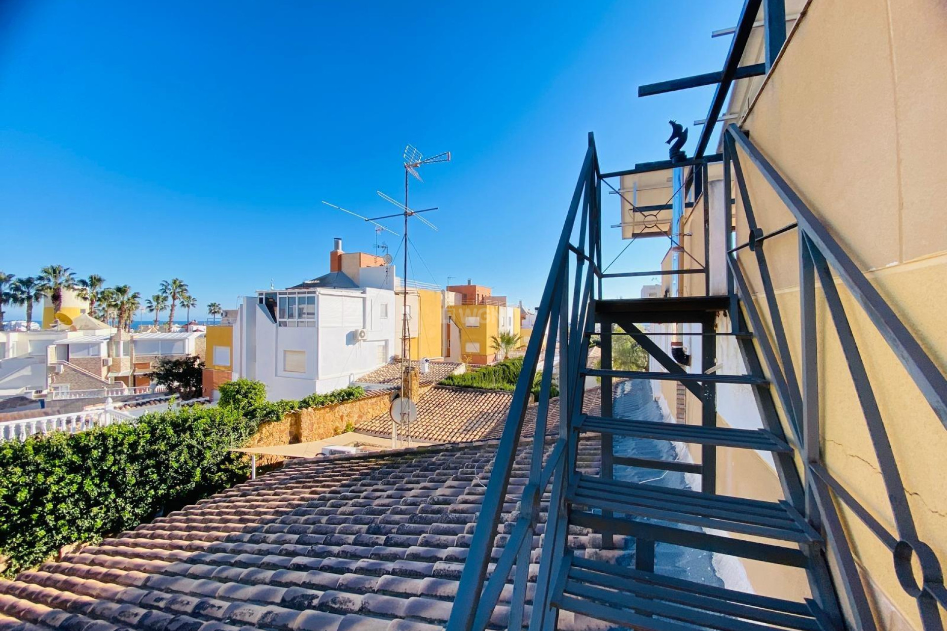 Odsprzedaż - Villa - Orihuela Costa - La Florida