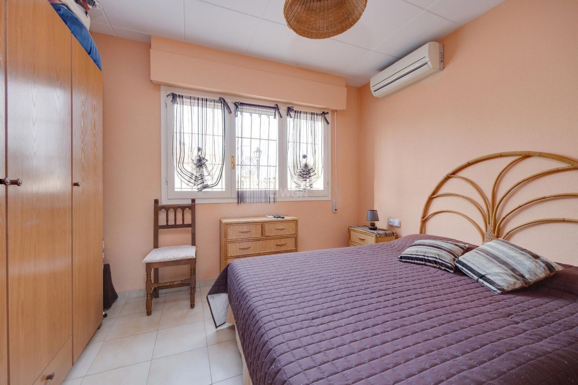 Odsprzedaż - Villa - Orihuela Costa - La Florida