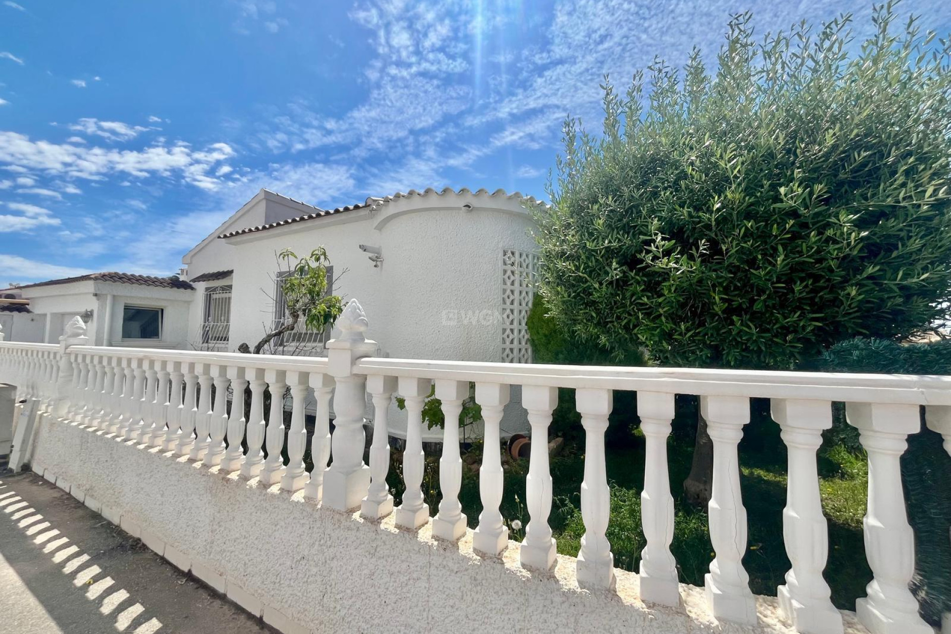 Odsprzedaż - Villa - Orihuela Costa - La Florida