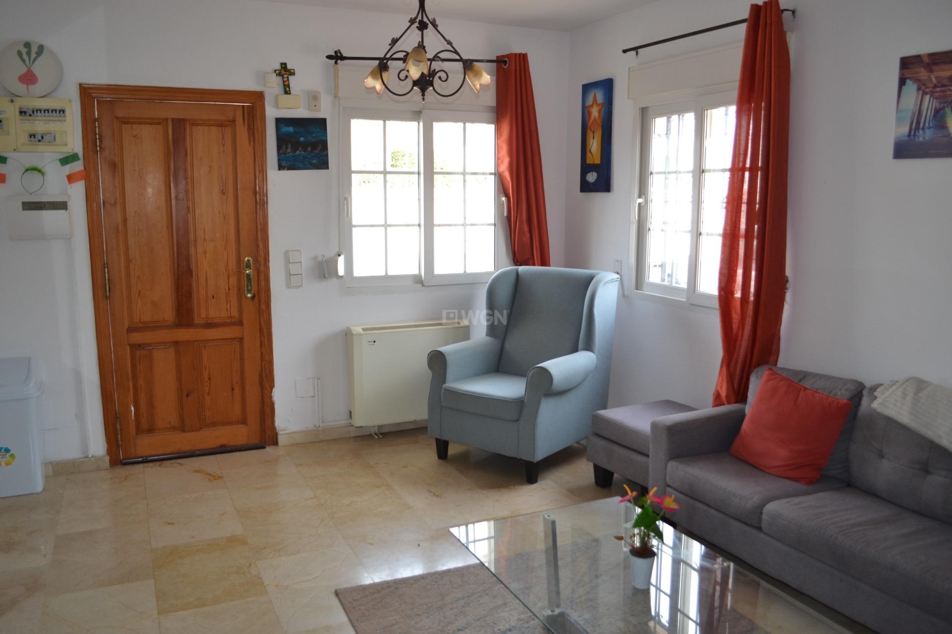Odsprzedaż - Villa - Orihuela Costa - La Zenia