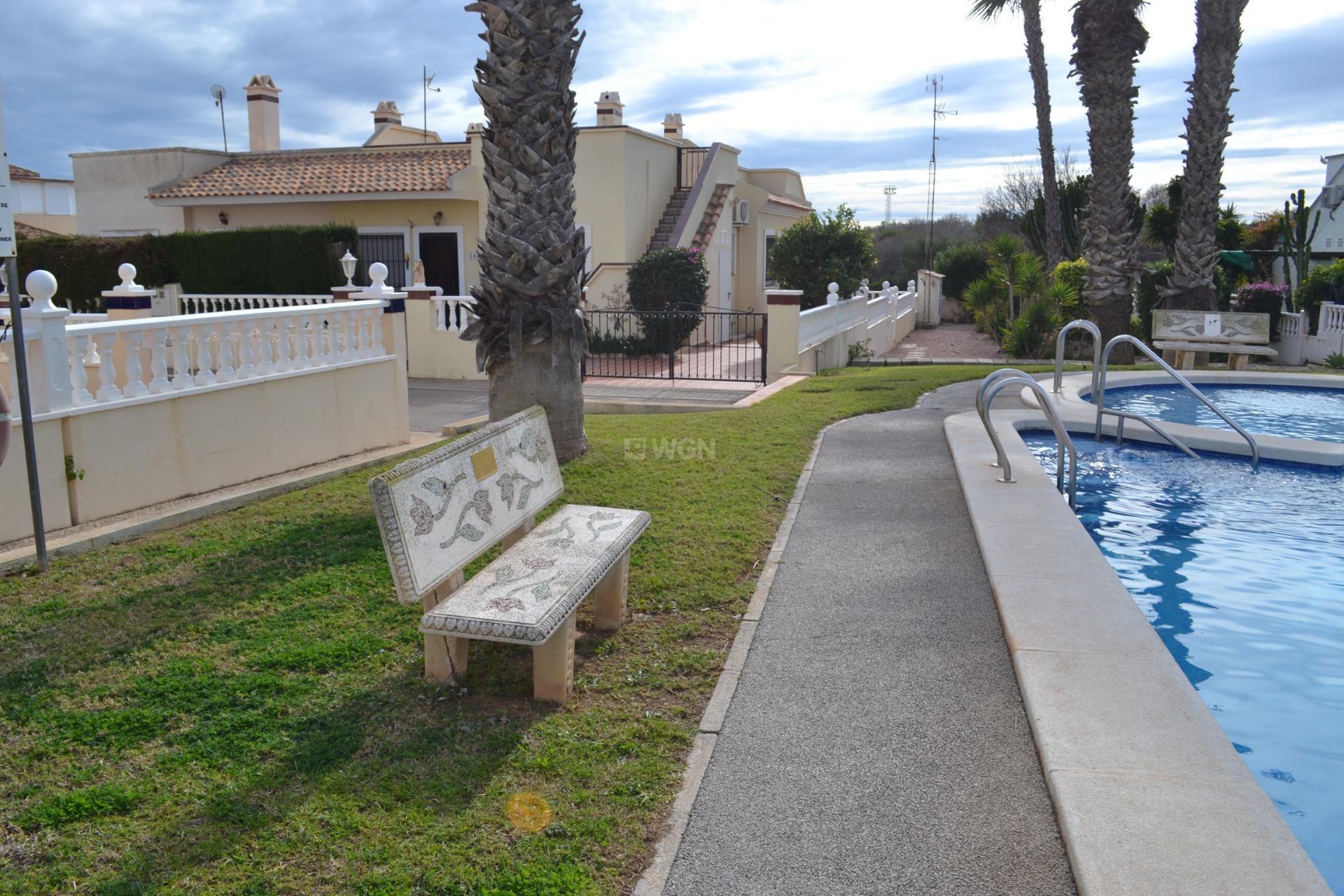 Odsprzedaż - Villa - Orihuela Costa - La Zenia