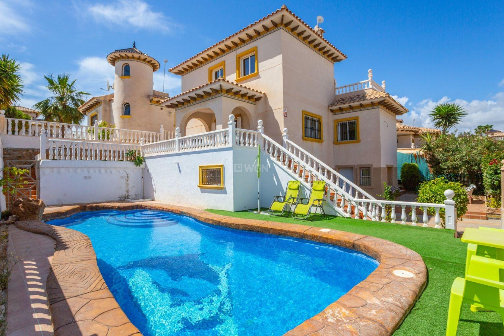 Odsprzedaż - Villa - Orihuela Costa - La Zenia