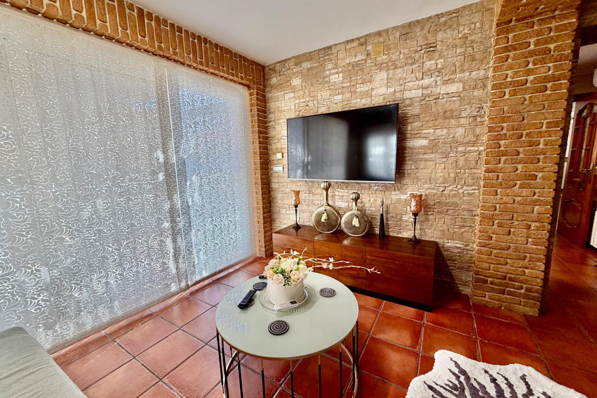 Odsprzedaż - Villa - Orihuela Costa - La Zenia