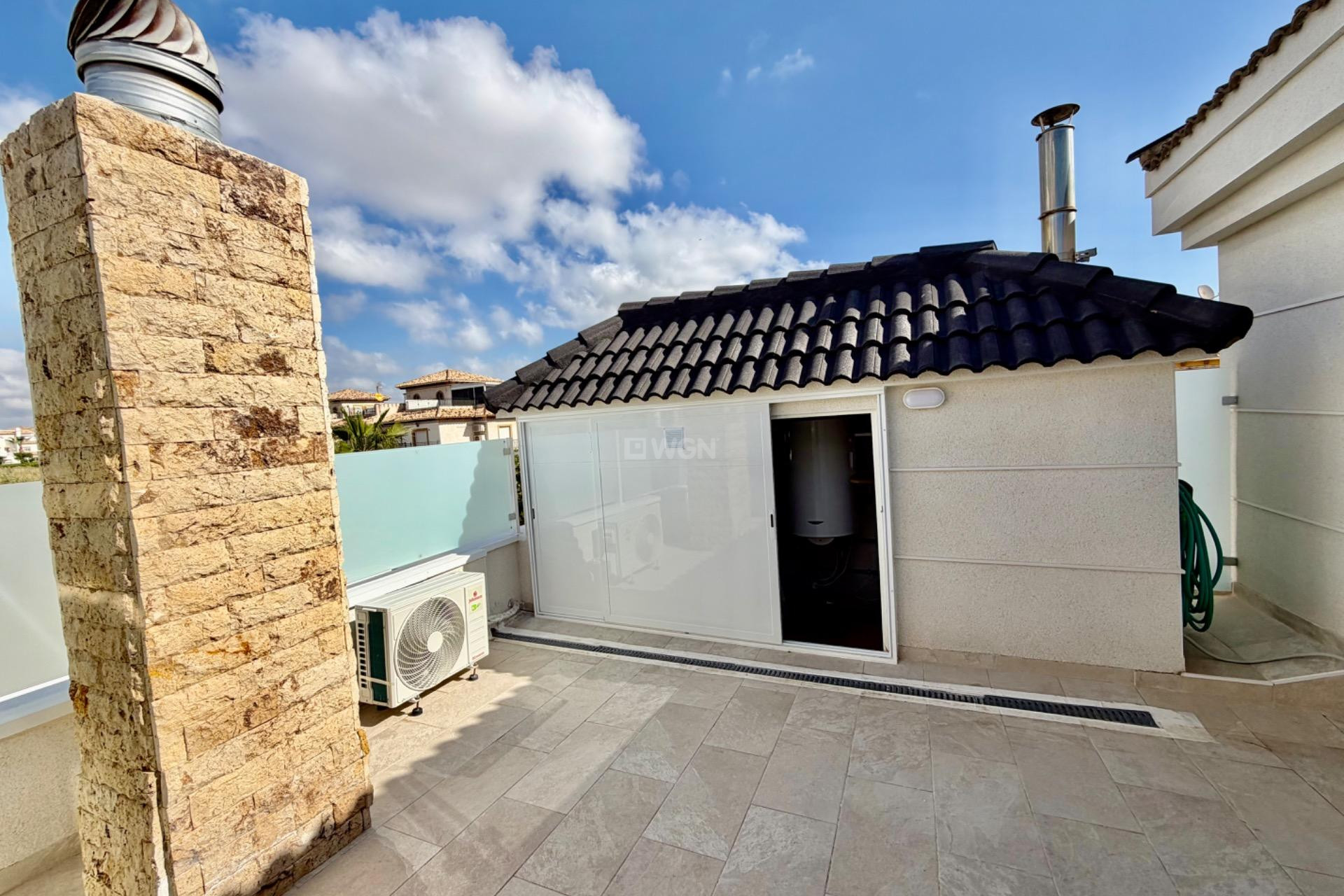 Odsprzedaż - Villa - Orihuela Costa - La Zenia