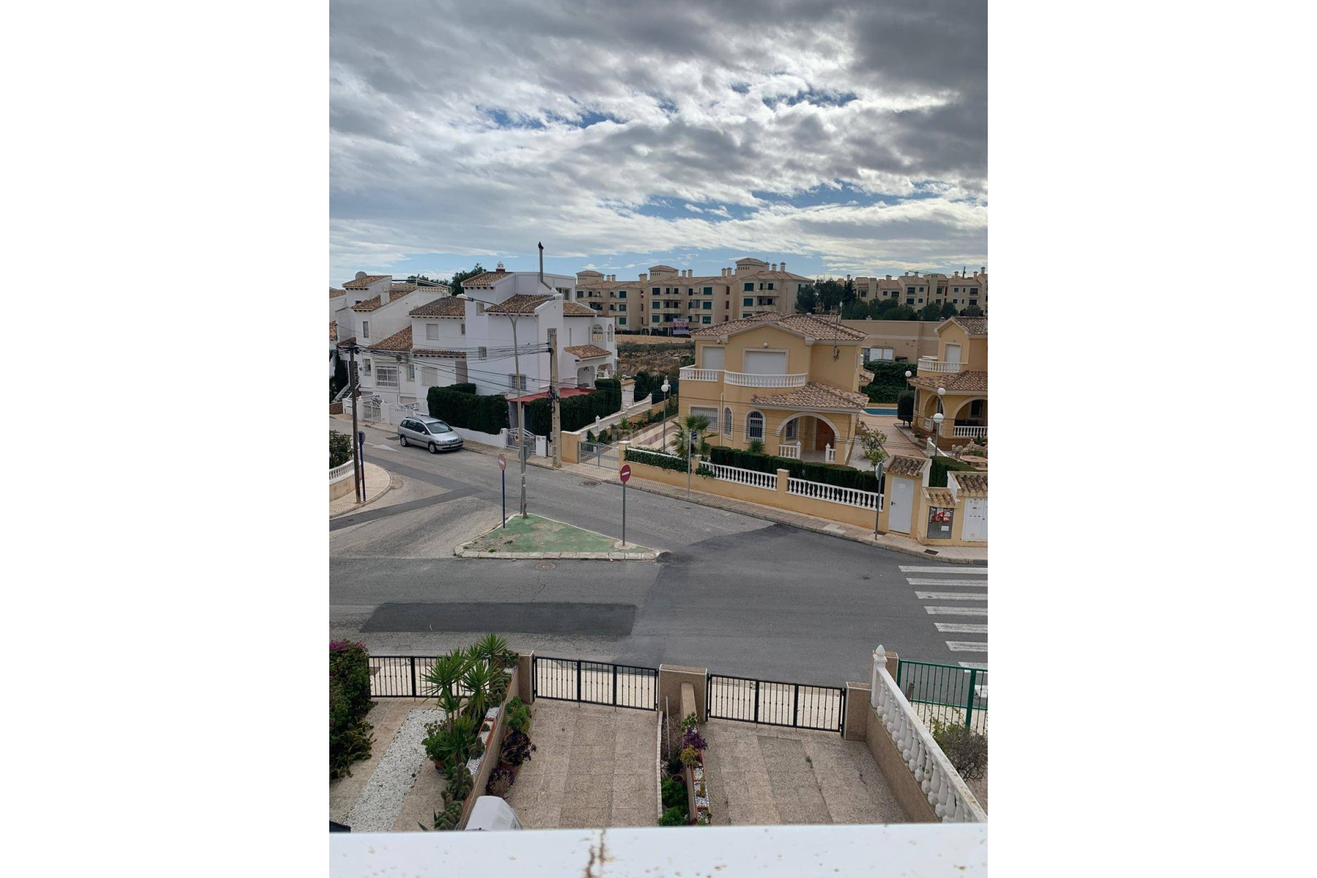 Odsprzedaż - Villa - Orihuela Costa - Las Filipinas