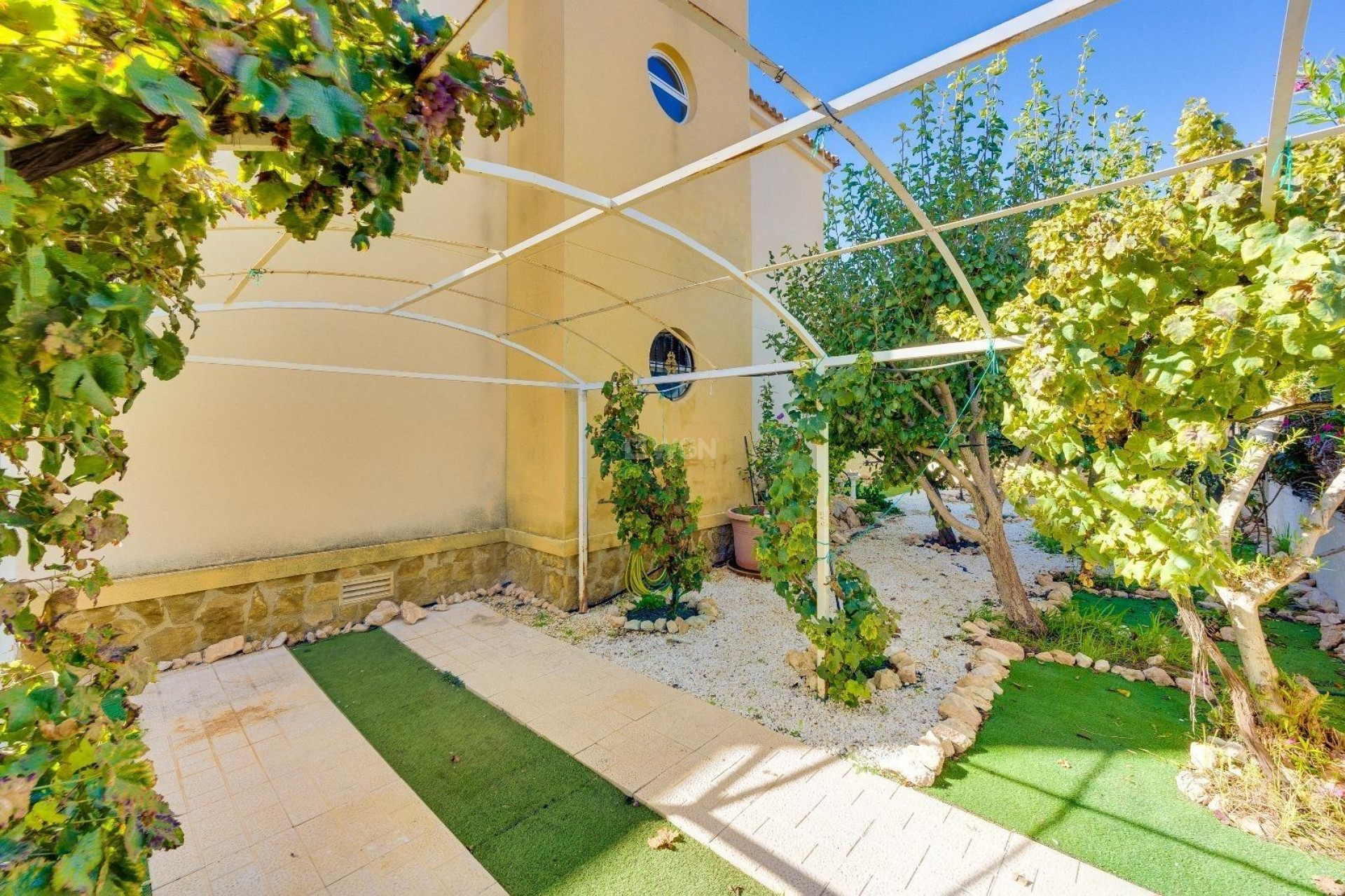 Odsprzedaż - Villa - Orihuela Costa - Lomas de Cabo Roig