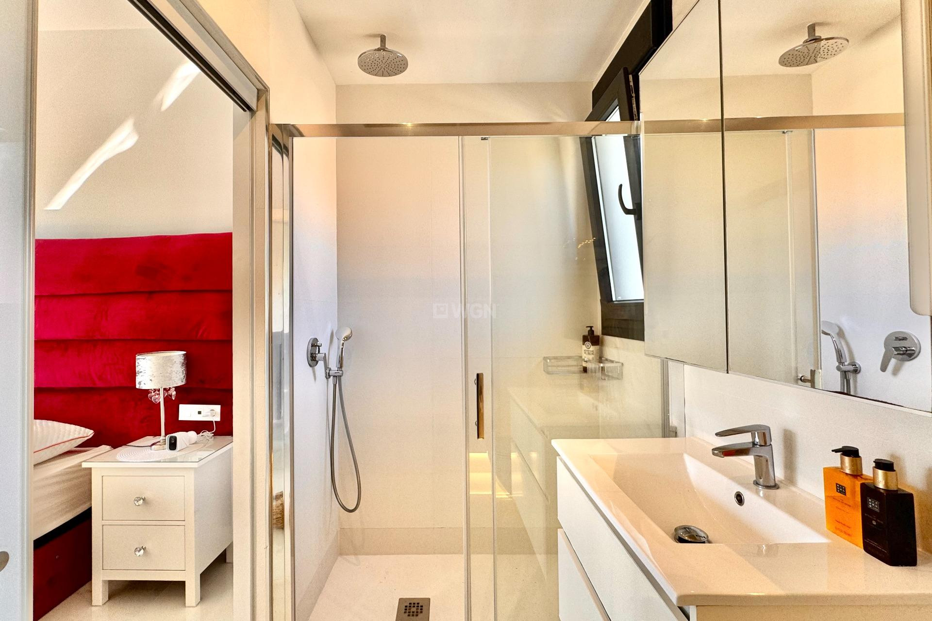 Odsprzedaż - Villa - Orihuela Costa - Lomas de Cabo Roig