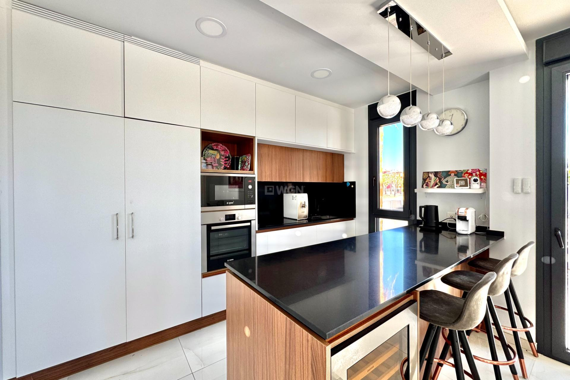 Odsprzedaż - Villa - Orihuela Costa - Lomas de Cabo Roig