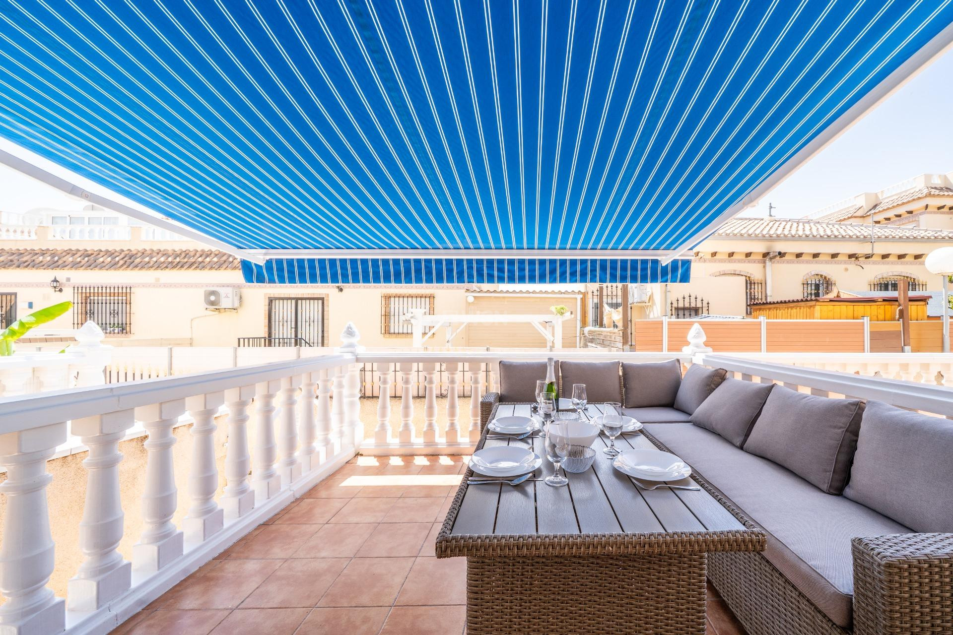 Odsprzedaż - Villa - Orihuela Costa - Los Almendros-la Florida