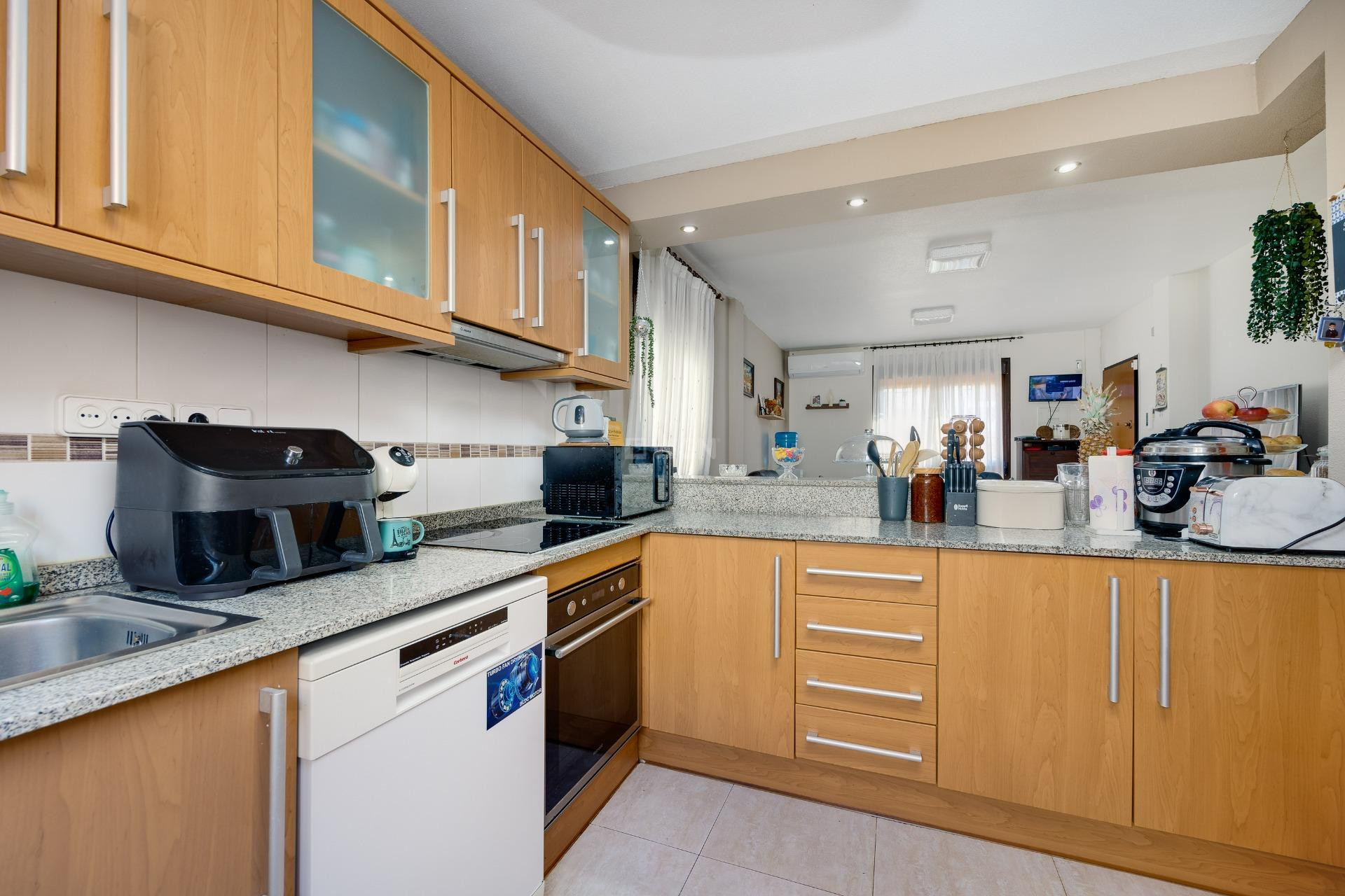 Odsprzedaż - Villa - Orihuela Costa - PAU 8