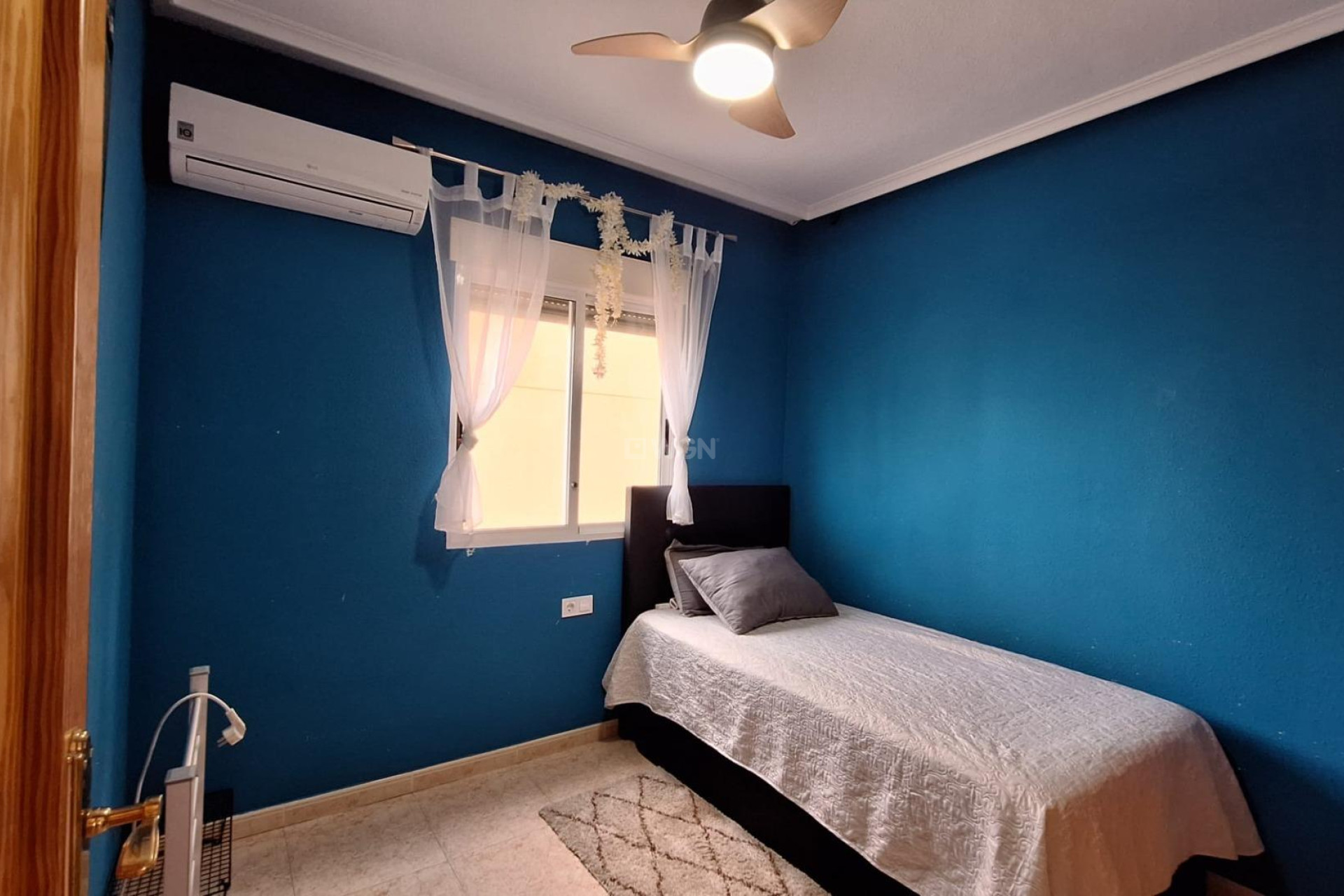 Odsprzedaż - Villa - Orihuela Costa - Villamartín-las Filipinas