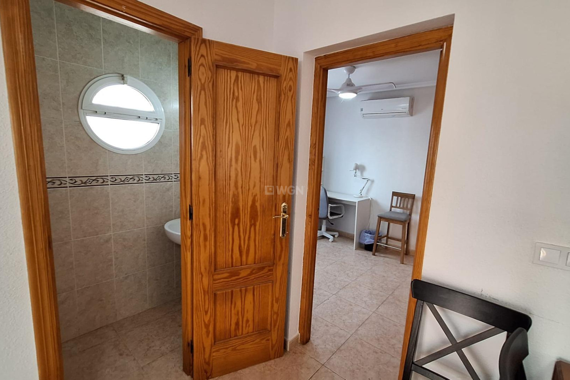 Odsprzedaż - Villa - Orihuela Costa - Villamartín-las Filipinas