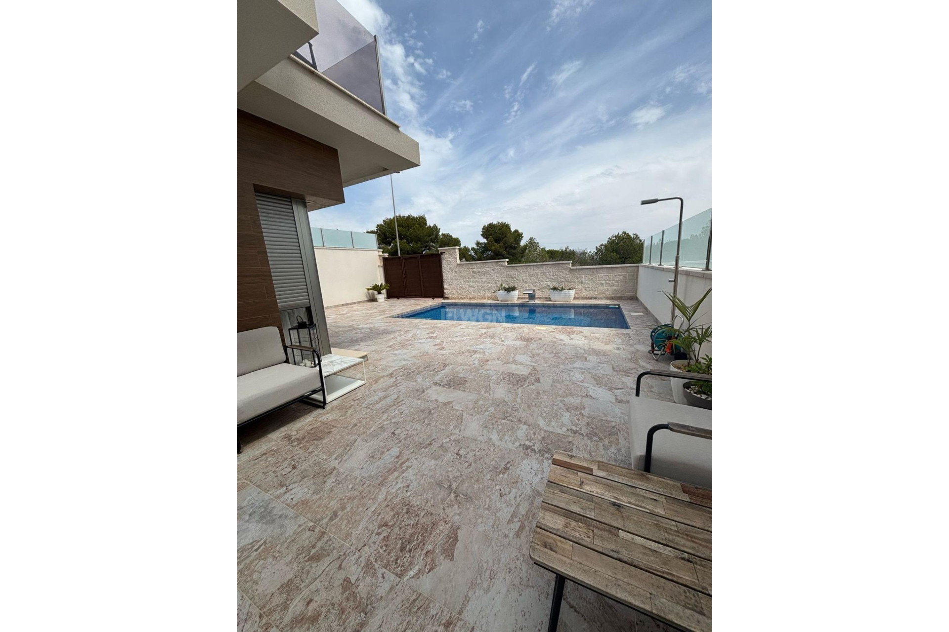 Odsprzedaż - Villa - Orihuela Costa - Villamartín-las Filipinas