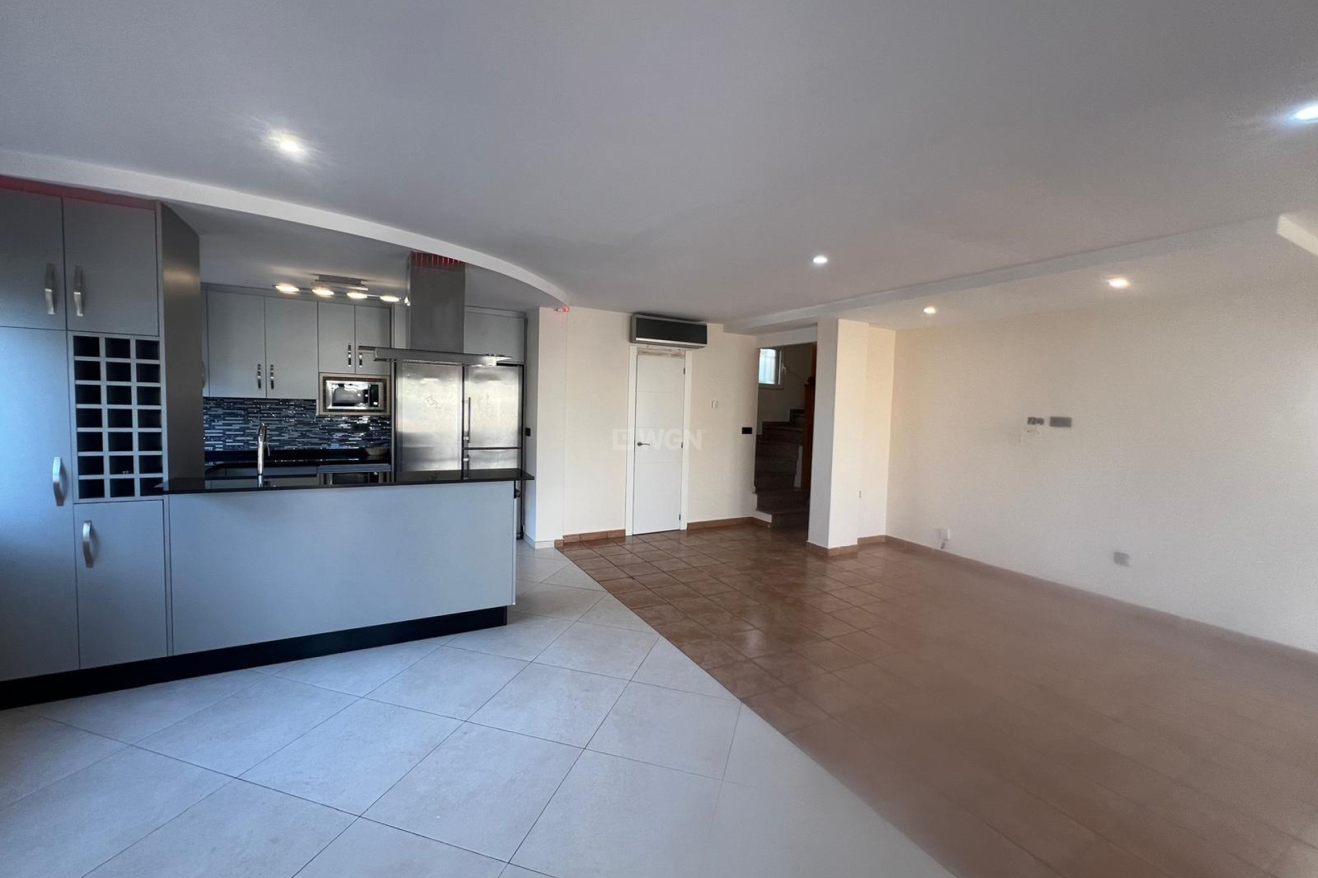 Odsprzedaż - Villa - Orihuela Costa - Villamartín-las Filipinas