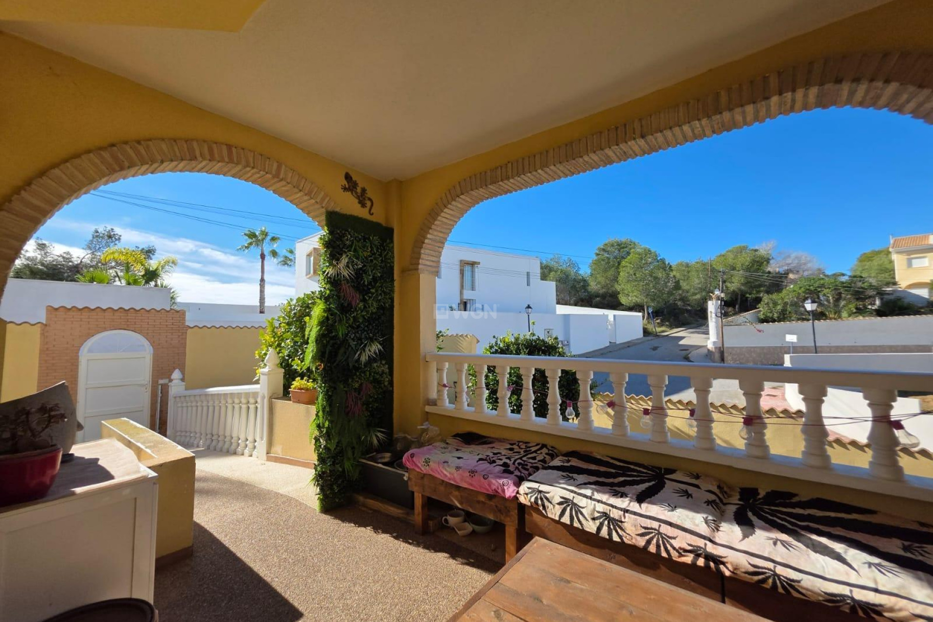 Odsprzedaż - Villa - Orihuela Costa - Villamartín-las Filipinas