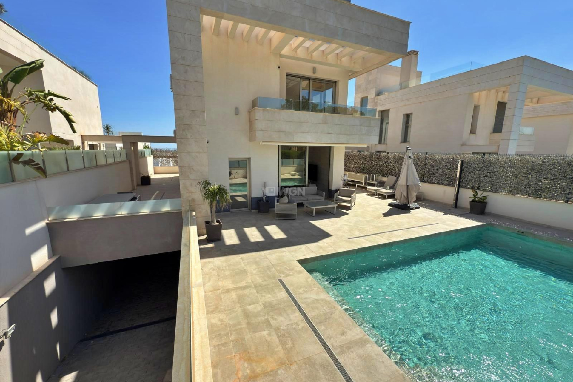 Odsprzedaż - Villa - Orihuela Costa - Villamartín