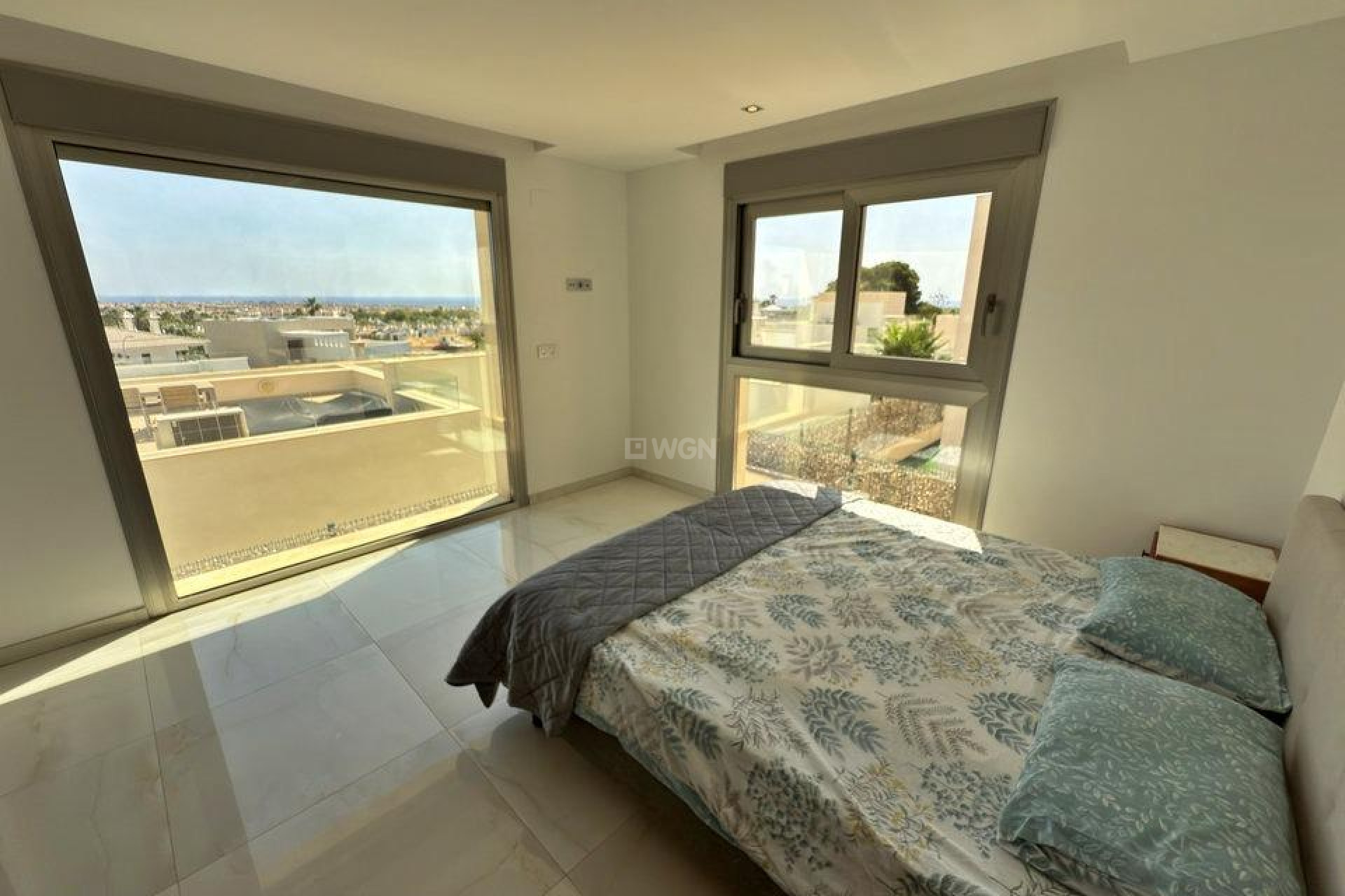 Odsprzedaż - Villa - Orihuela Costa - Villamartín