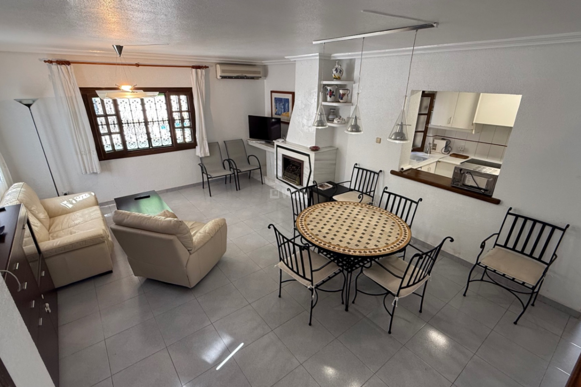 Odsprzedaż - Villa - Orihuela - Inland