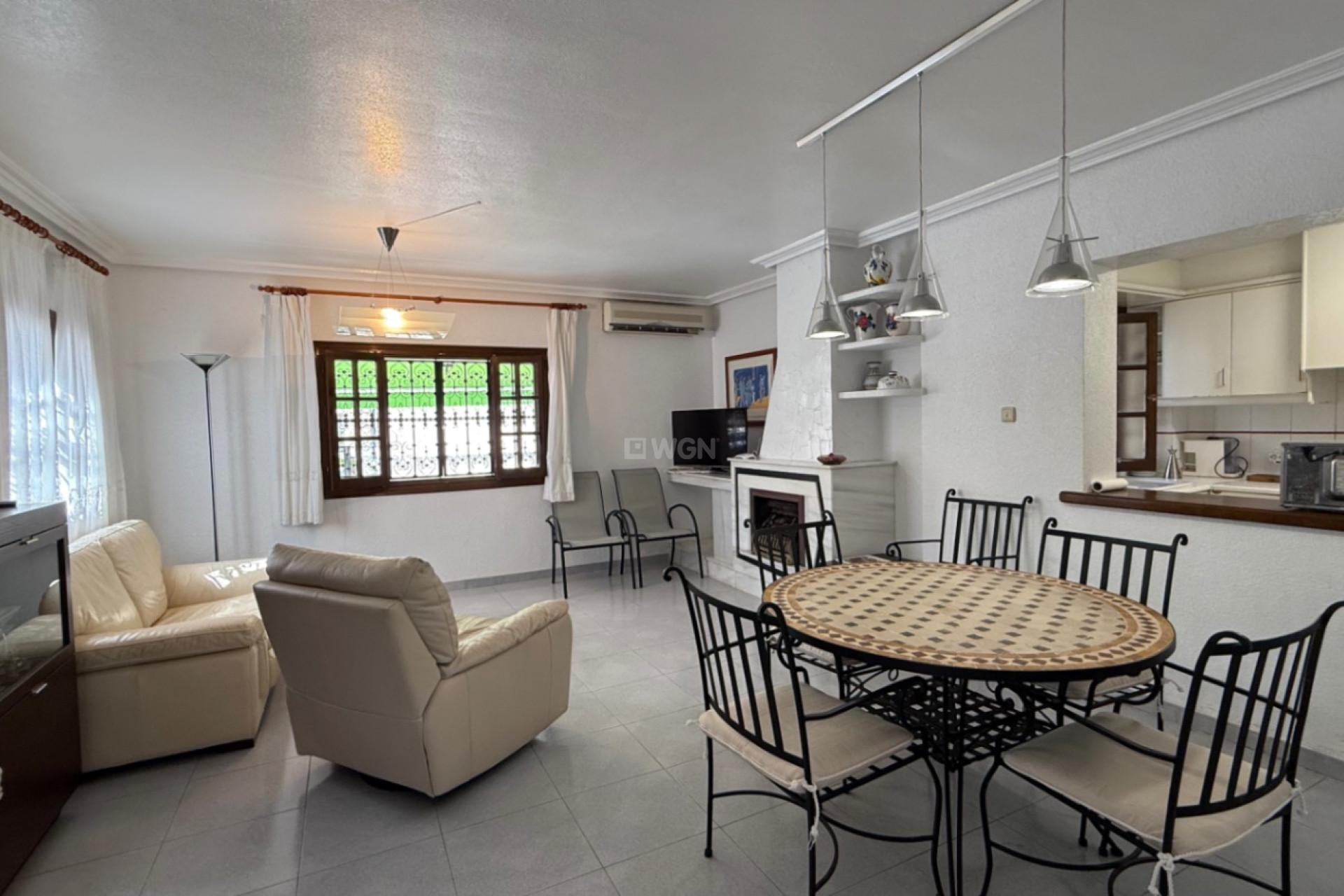 Odsprzedaż - Villa - Orihuela - Inland