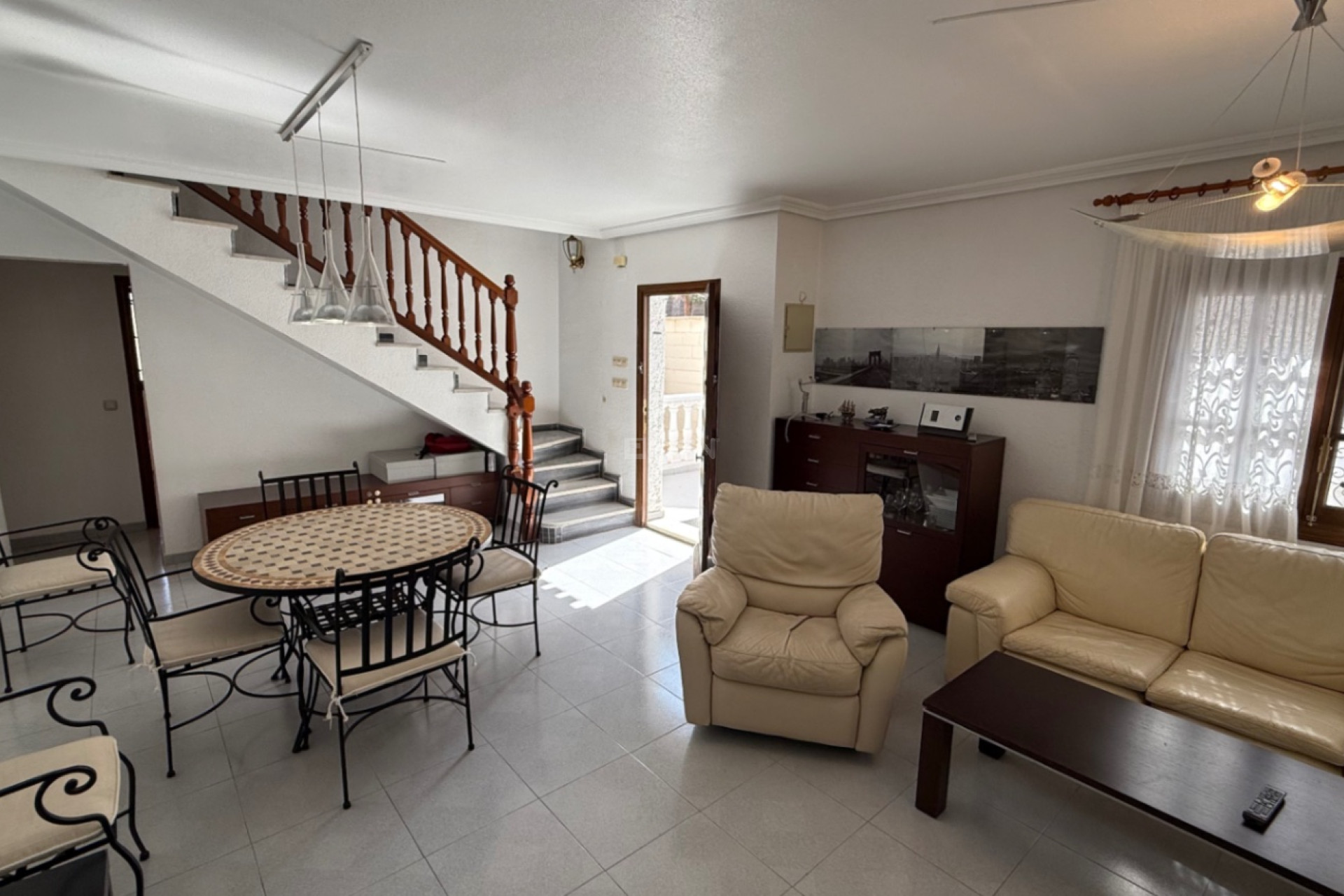 Odsprzedaż - Villa - Orihuela - Inland