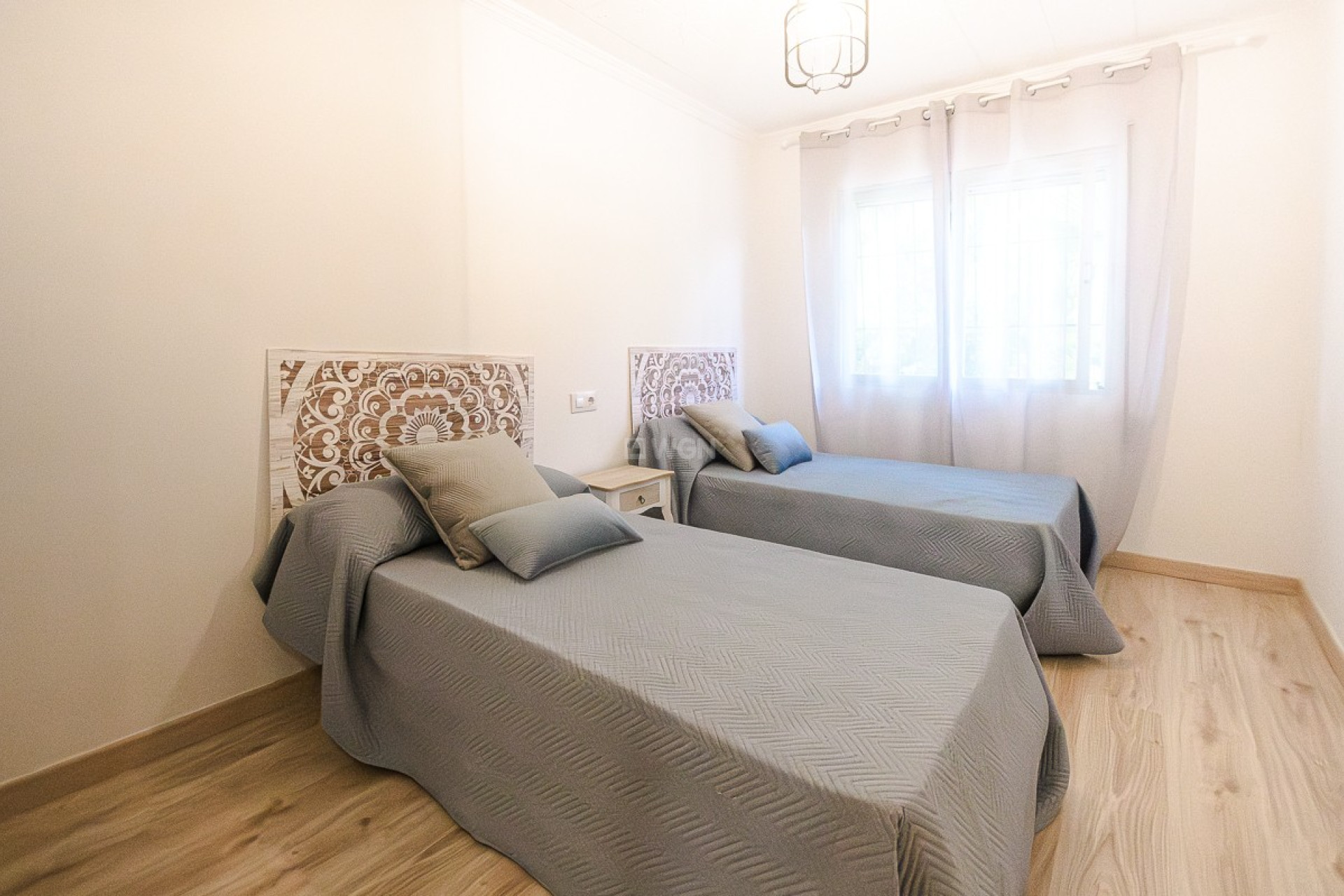 Odsprzedaż - Villa - Orihuela - Inland