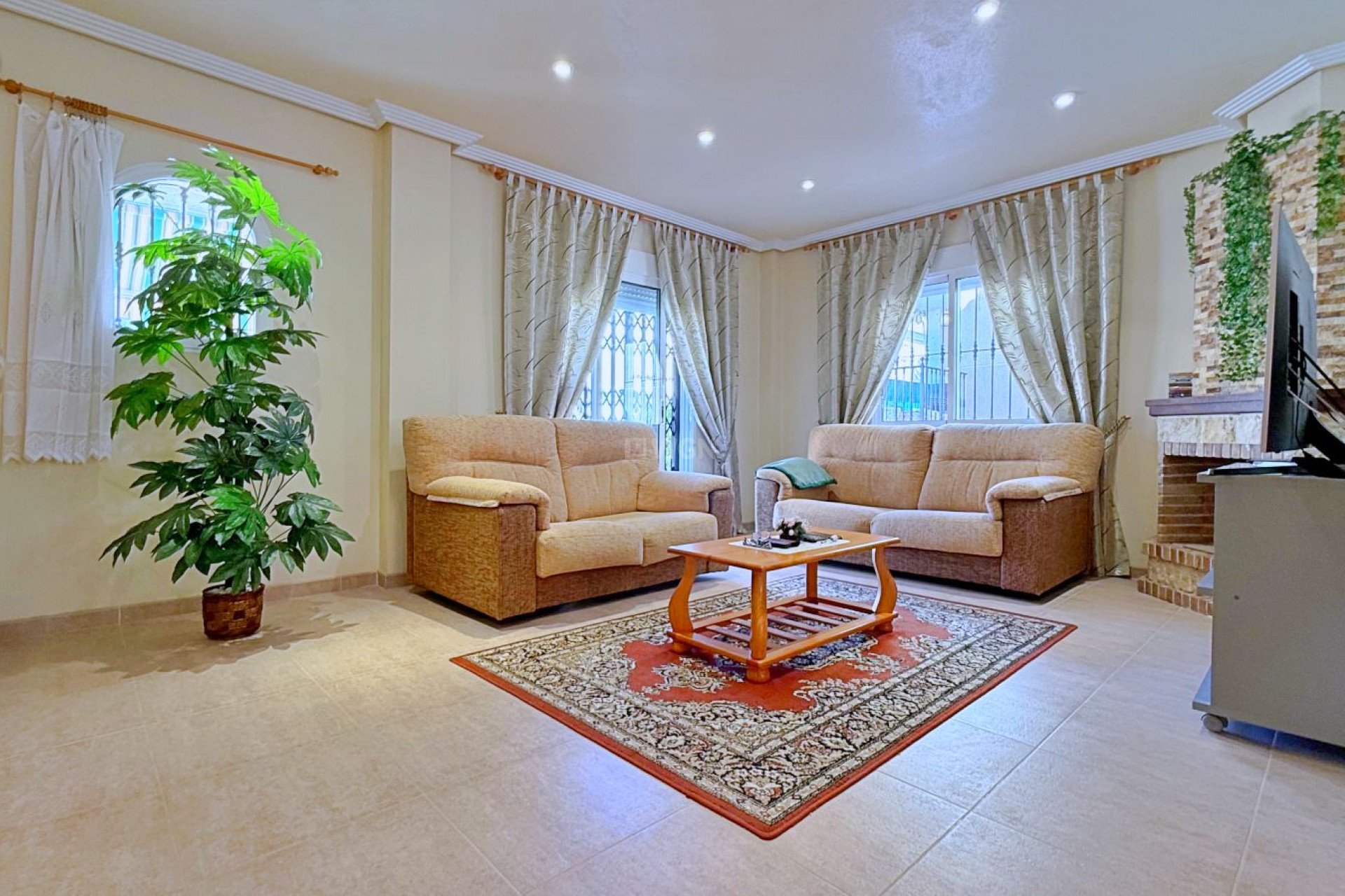 Odsprzedaż - Villa - Orihuela - Inland
