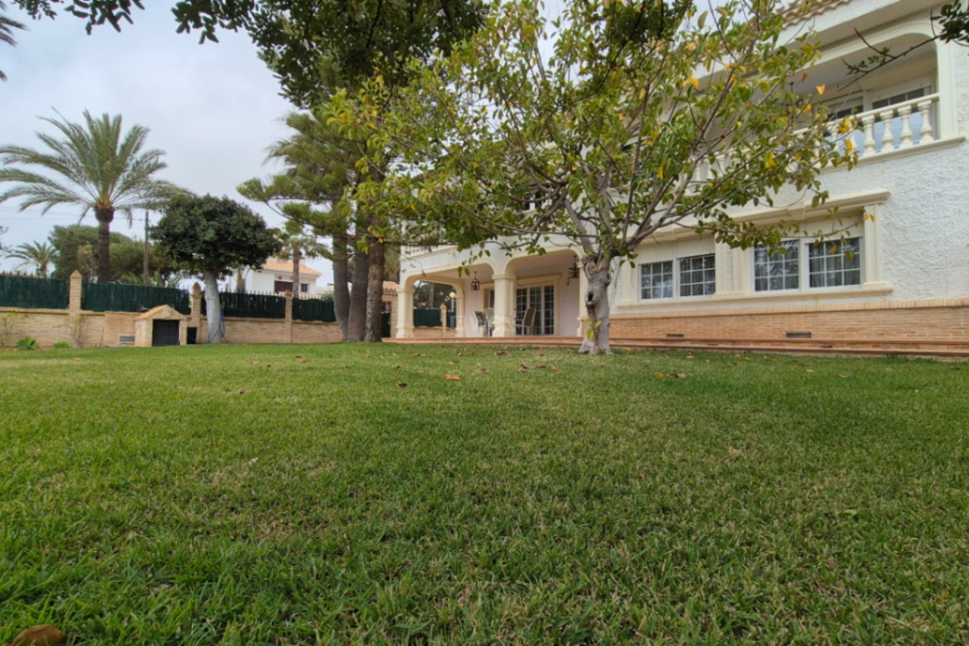 Odsprzedaż - Villa - Orihuela - Inland