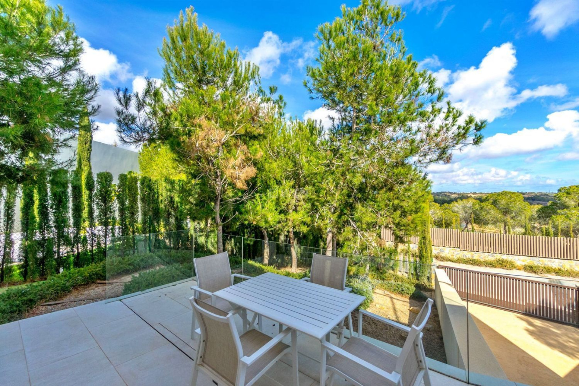 Odsprzedaż - Villa - Orihuela - Las Colinas Golf