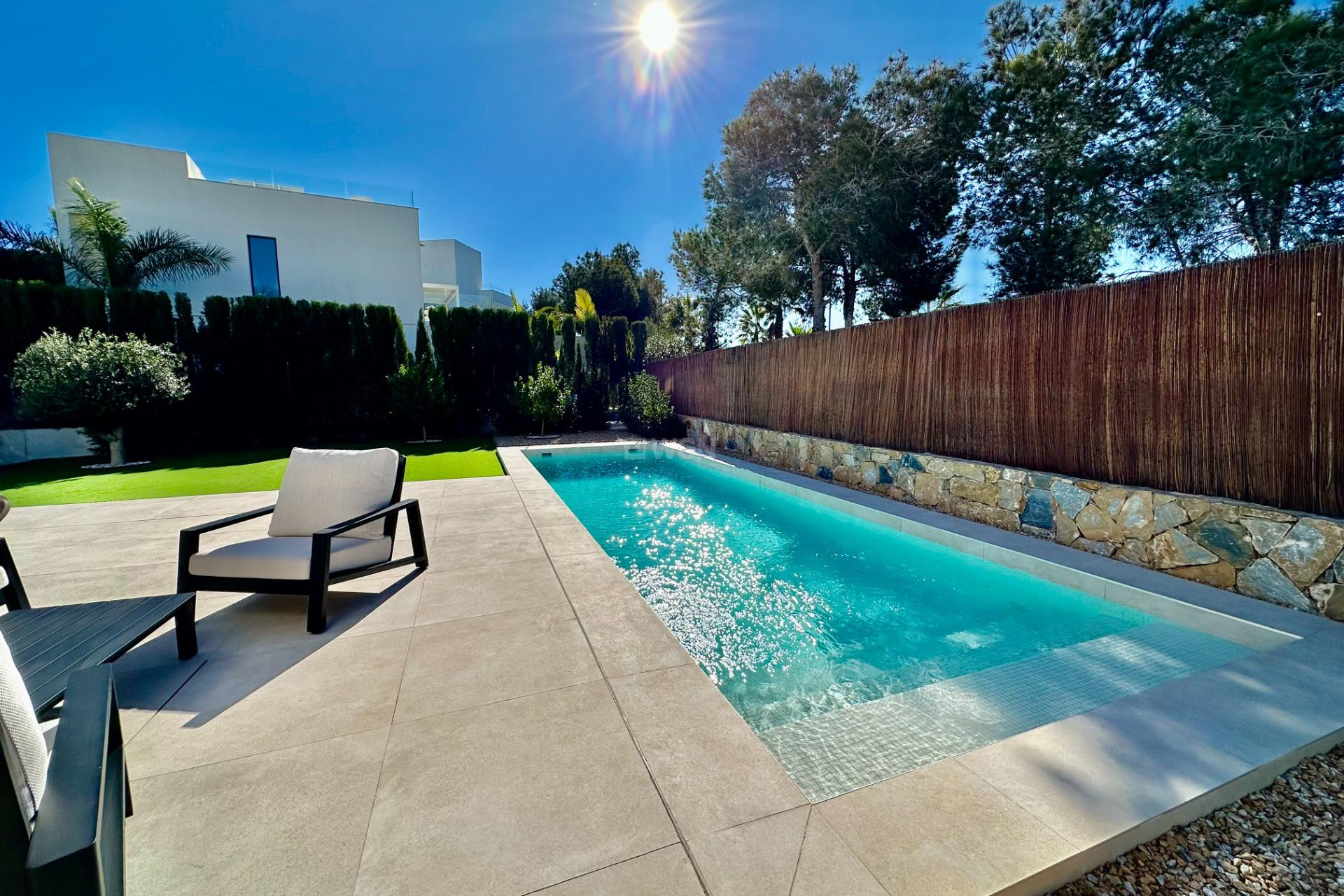 Odsprzedaż - Villa - Orihuela - Las Colinas Golf