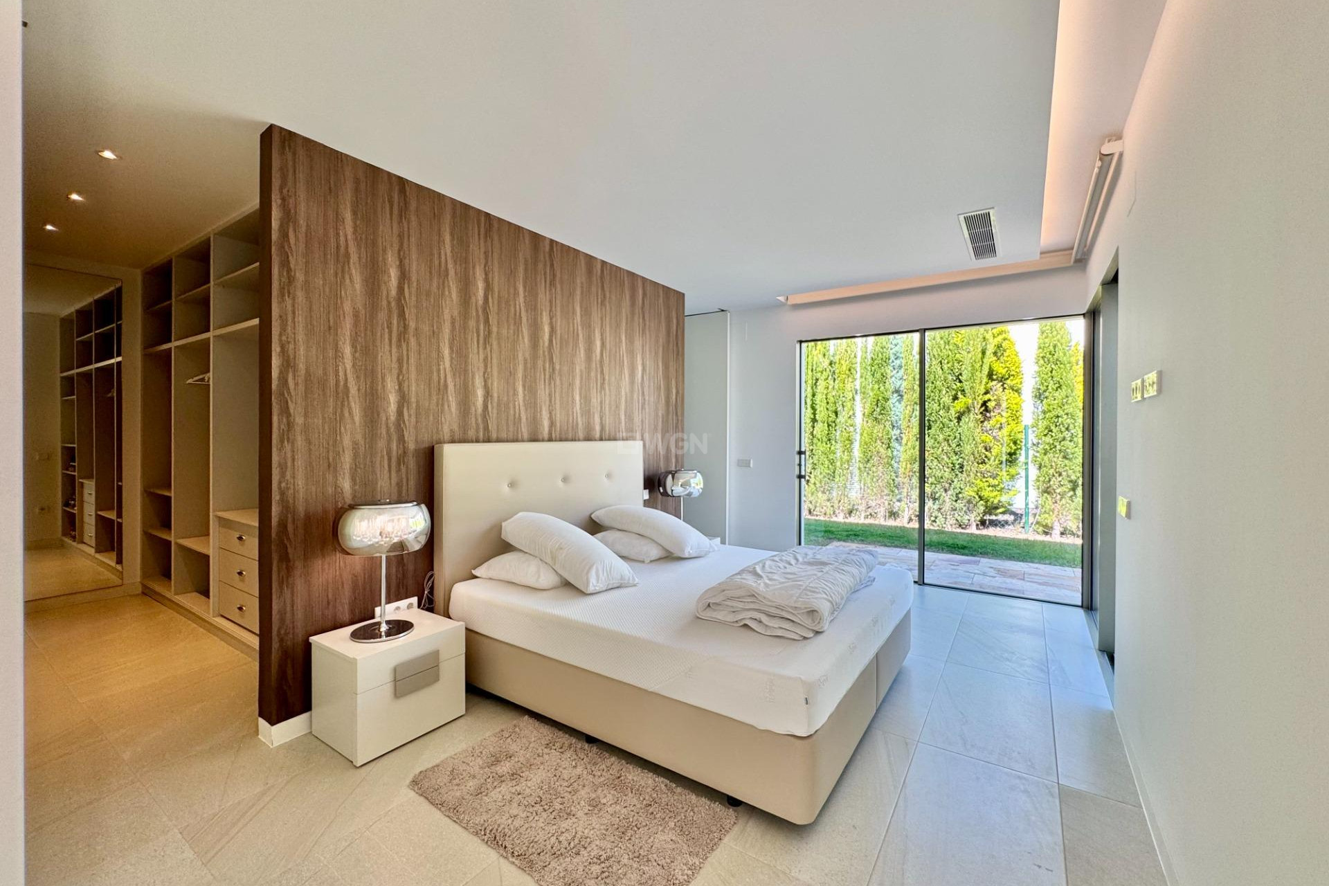 Odsprzedaż - Villa - Orihuela - Las Colinas Golf