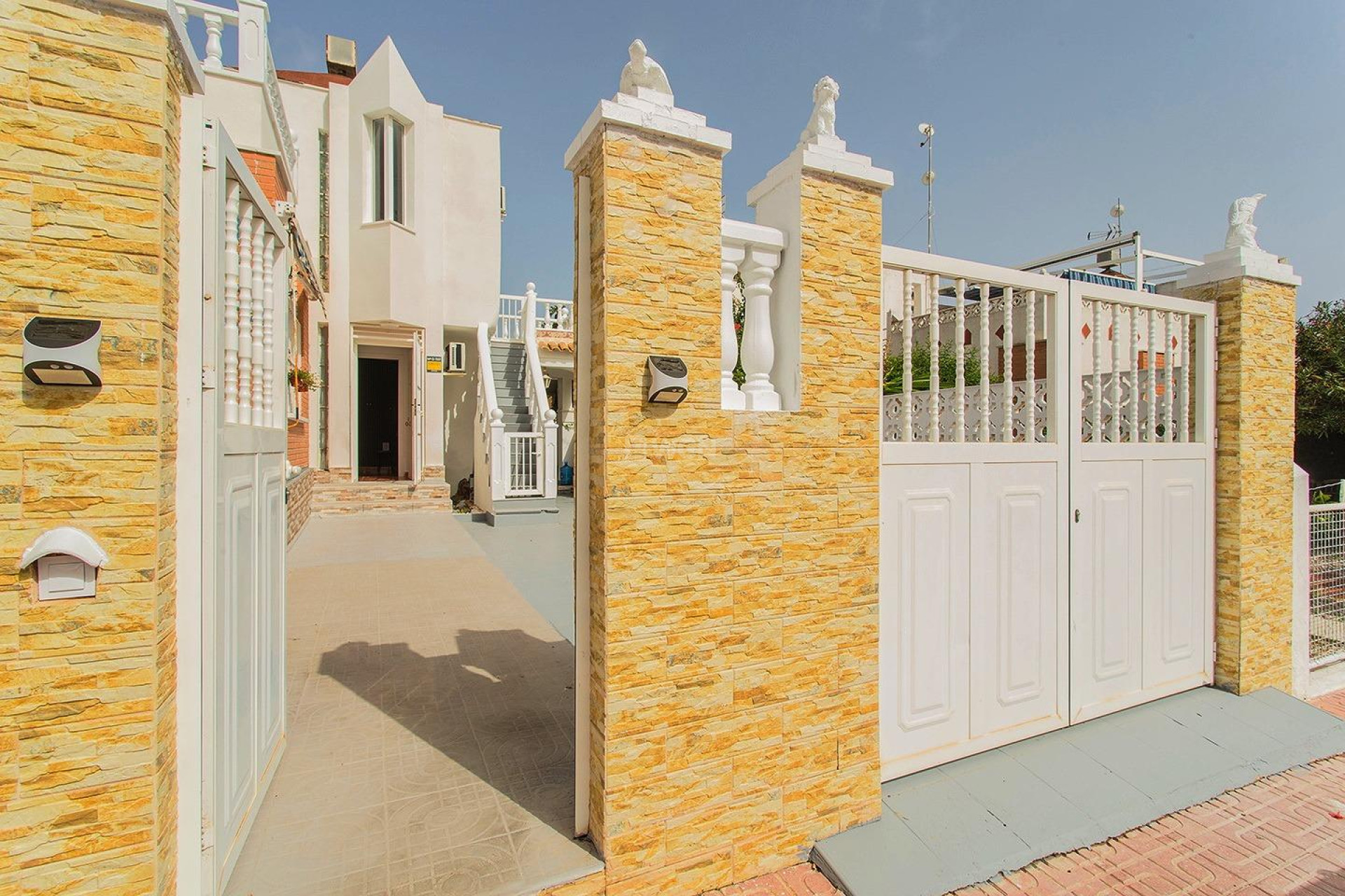 Odsprzedaż - Villa - Orihuela - Urbanización Perla Del Mar