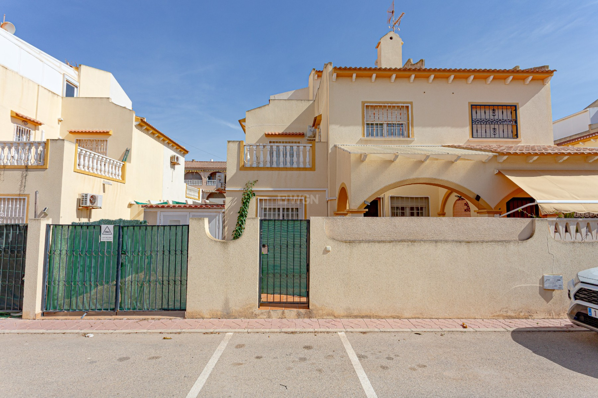 Odsprzedaż - Villa - Pilar de la Horadada - Costa Blanca
