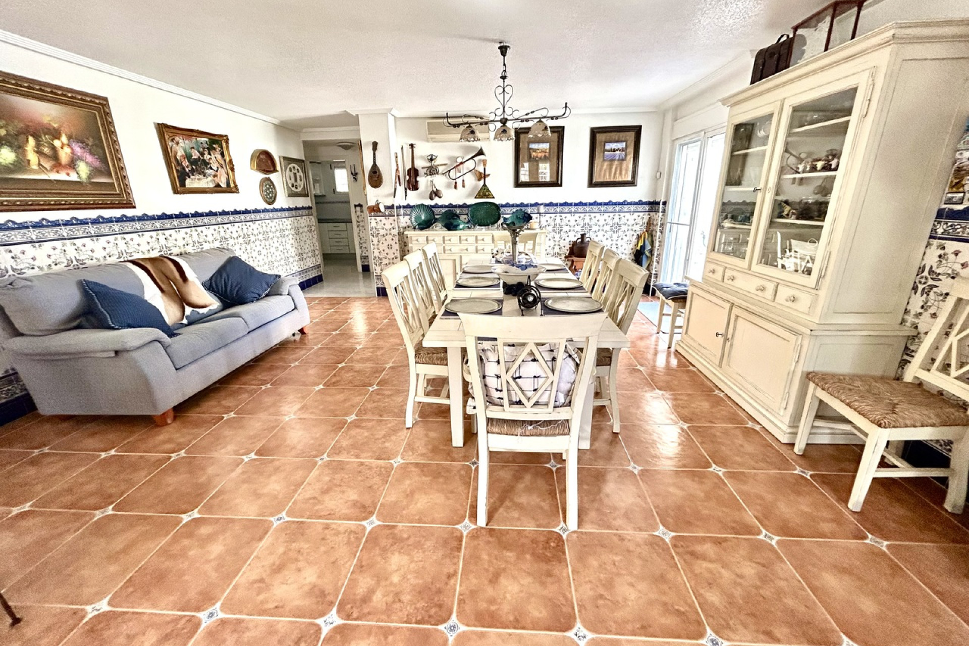 Odsprzedaż - Villa - Pinar de Campoverde - Inland