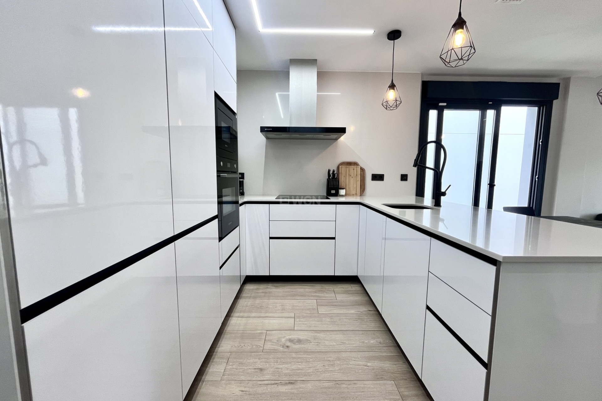 Odsprzedaż - Villa - Playa Flamenca - Costa Blanca