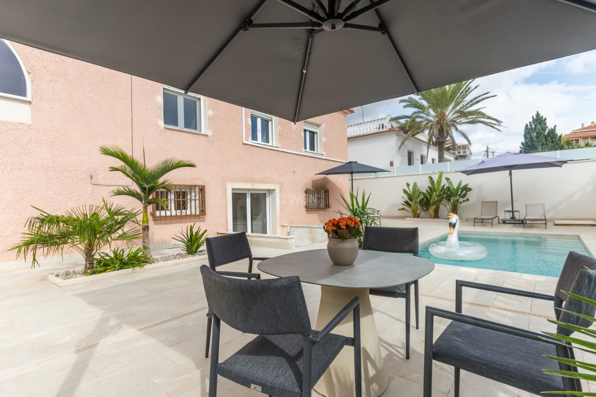 Odsprzedaż - Villa - Punta Prima - Costa Blanca