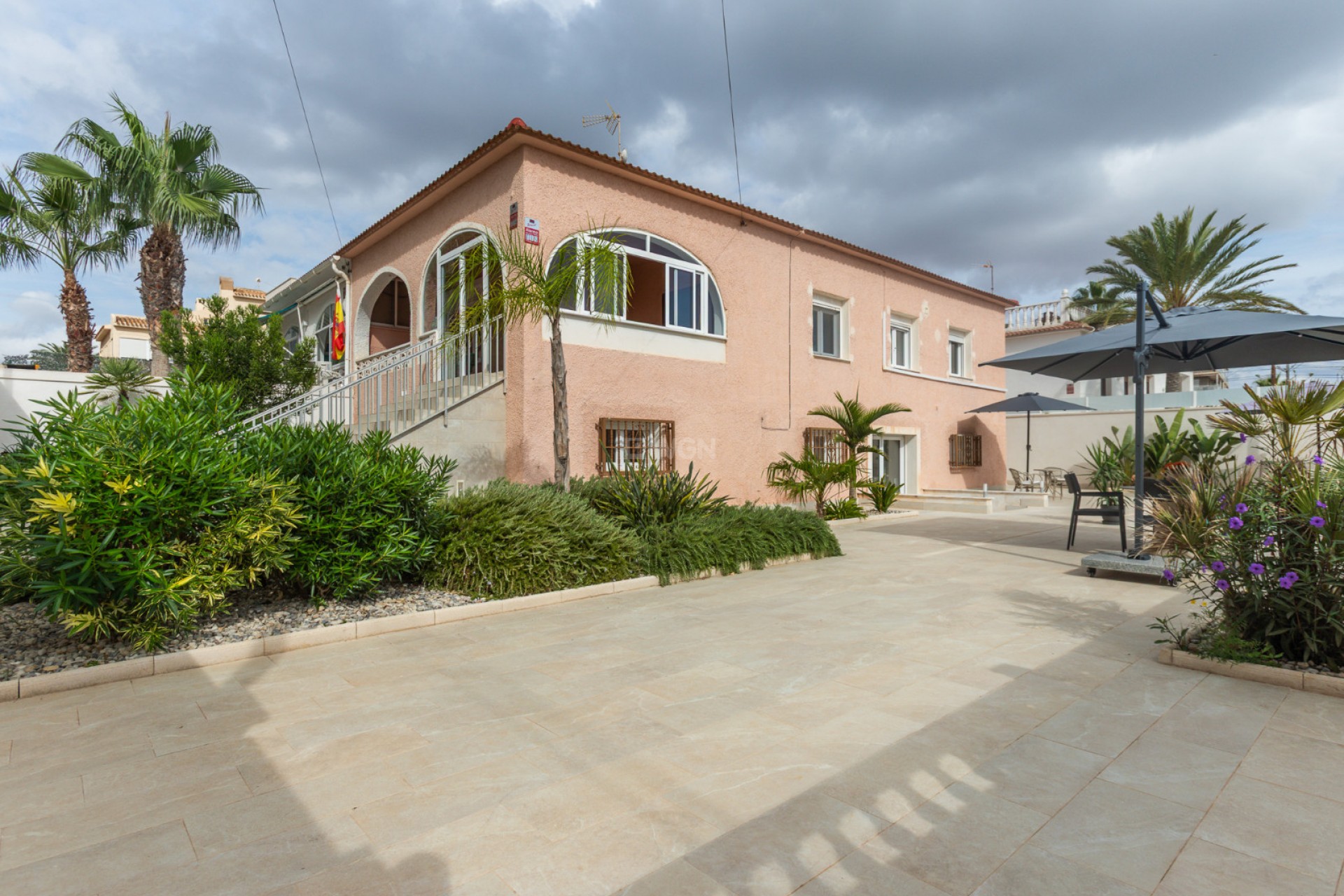 Odsprzedaż - Villa - Punta Prima - Costa Blanca