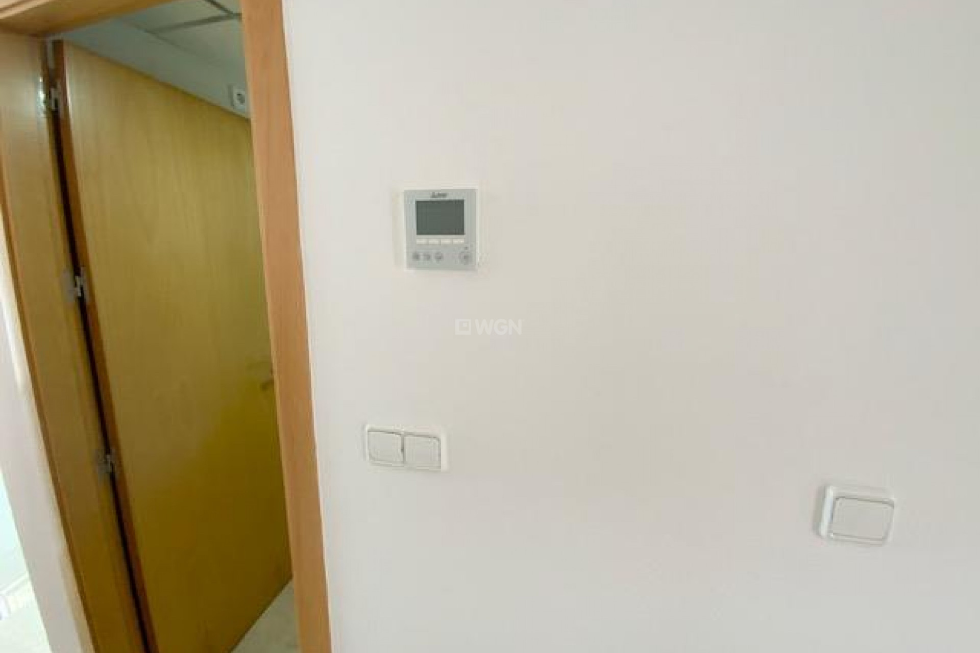 Odsprzedaż - Villa - Roldan - Inland